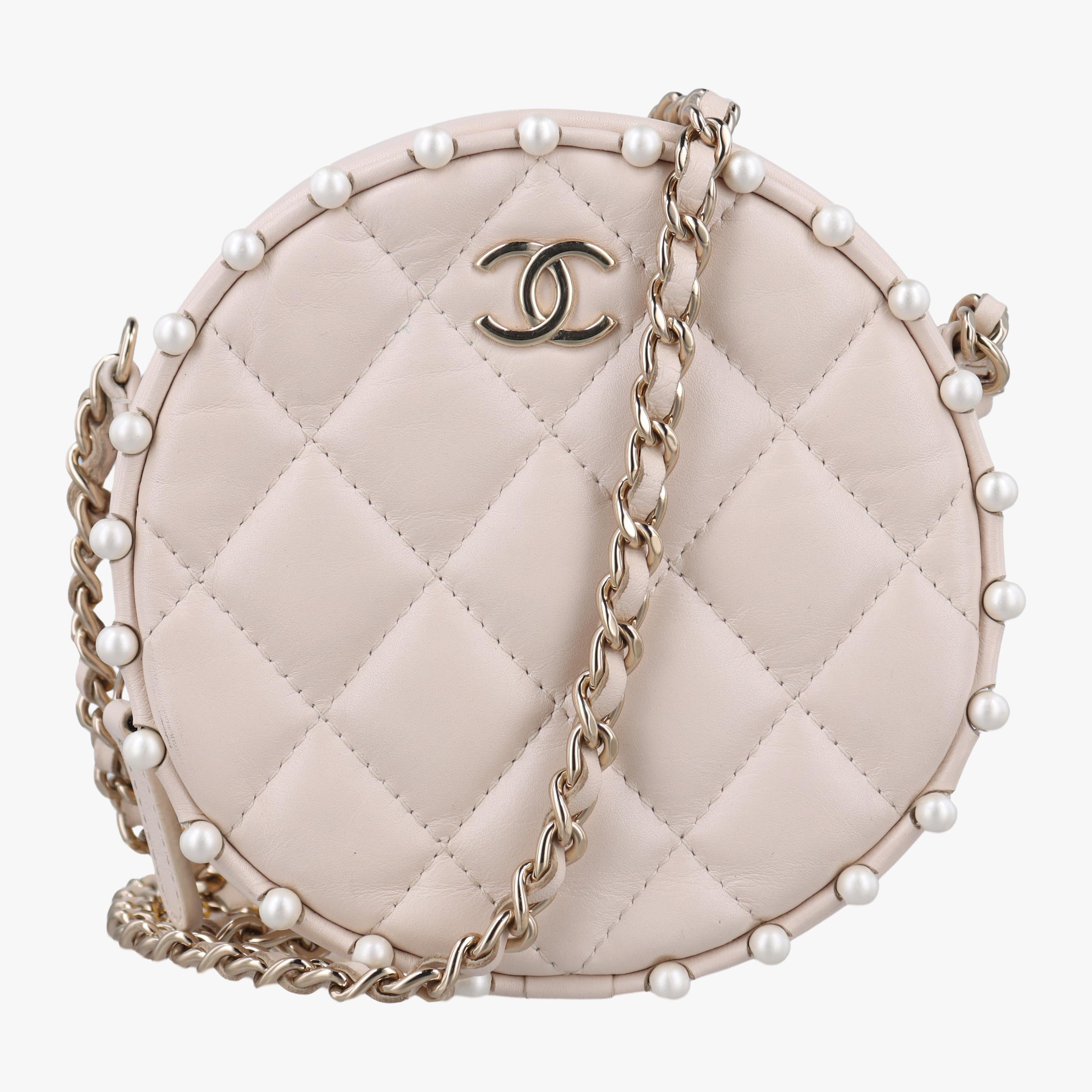 シャネル Chanel ショルダーバッグ レディース マトラッセ ホワイト ラムスキン AP1050 29311914