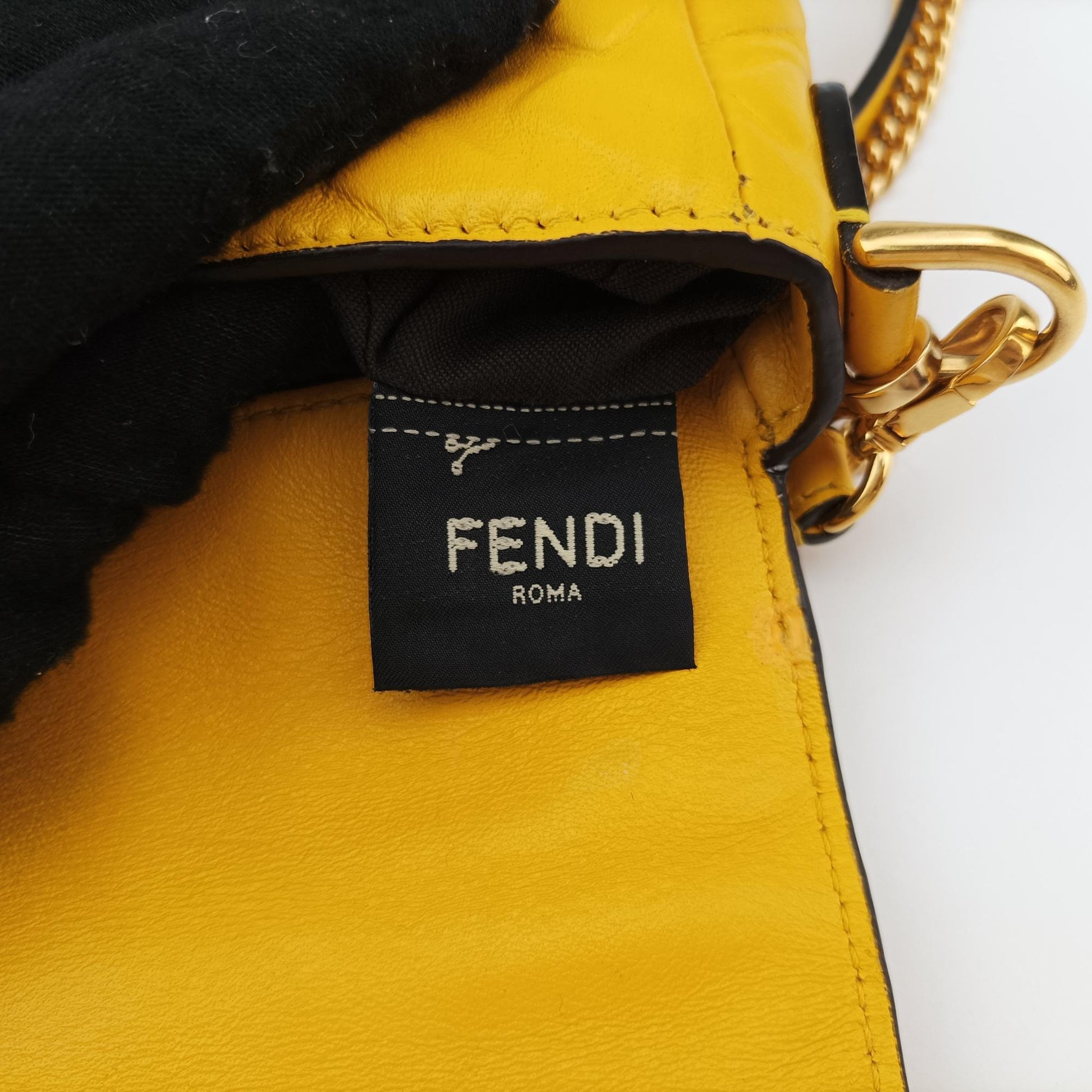 フェンディ Fendi ショルダーバッグ レディース マンマバケット イエロー レザー 8BS017.A72V.218.8321