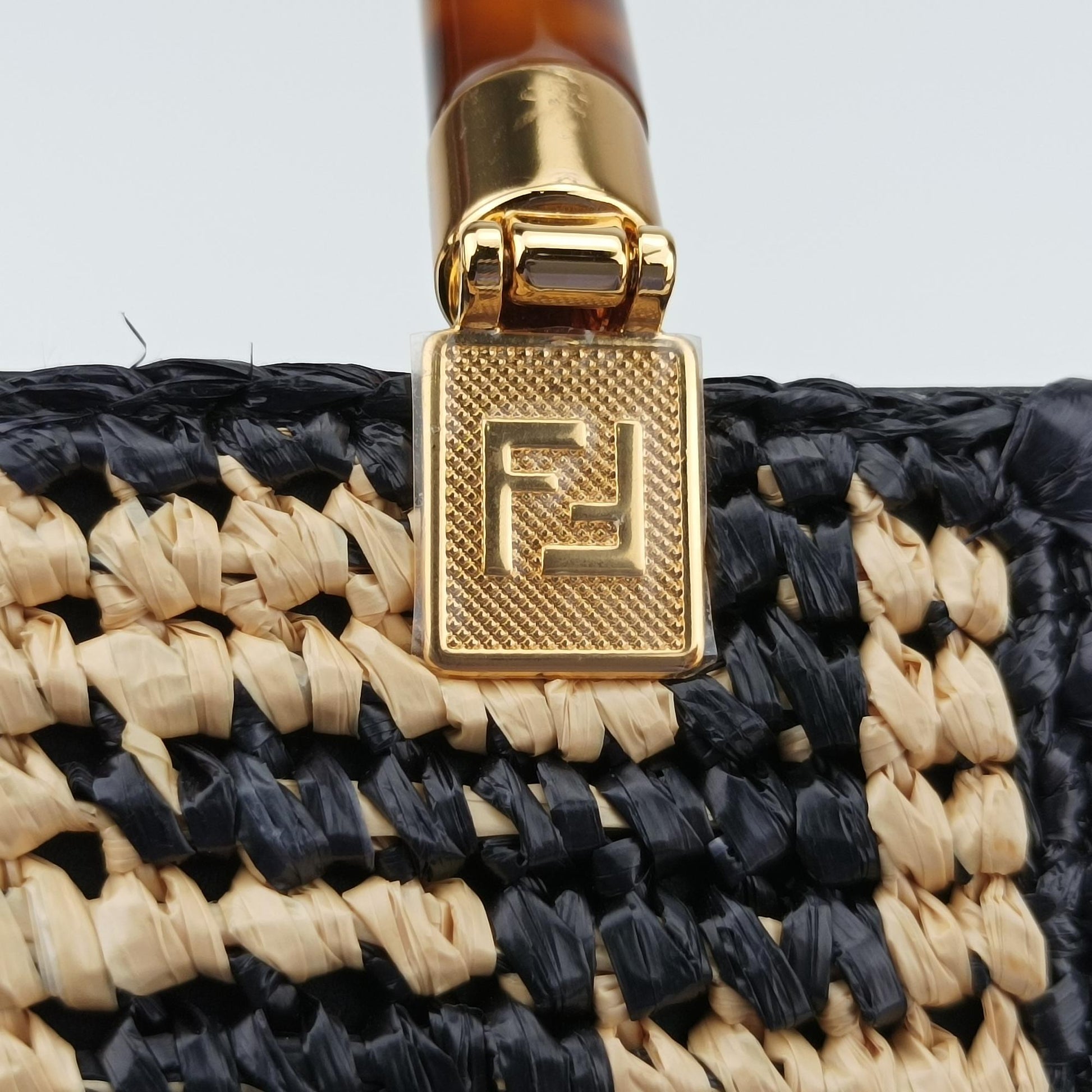 フェンディ Fendi ショルダーバッグ レディース サンシャイン ショッパー ミニ ブラックxイエロー ストロー 8BS051AKMS-228-8210