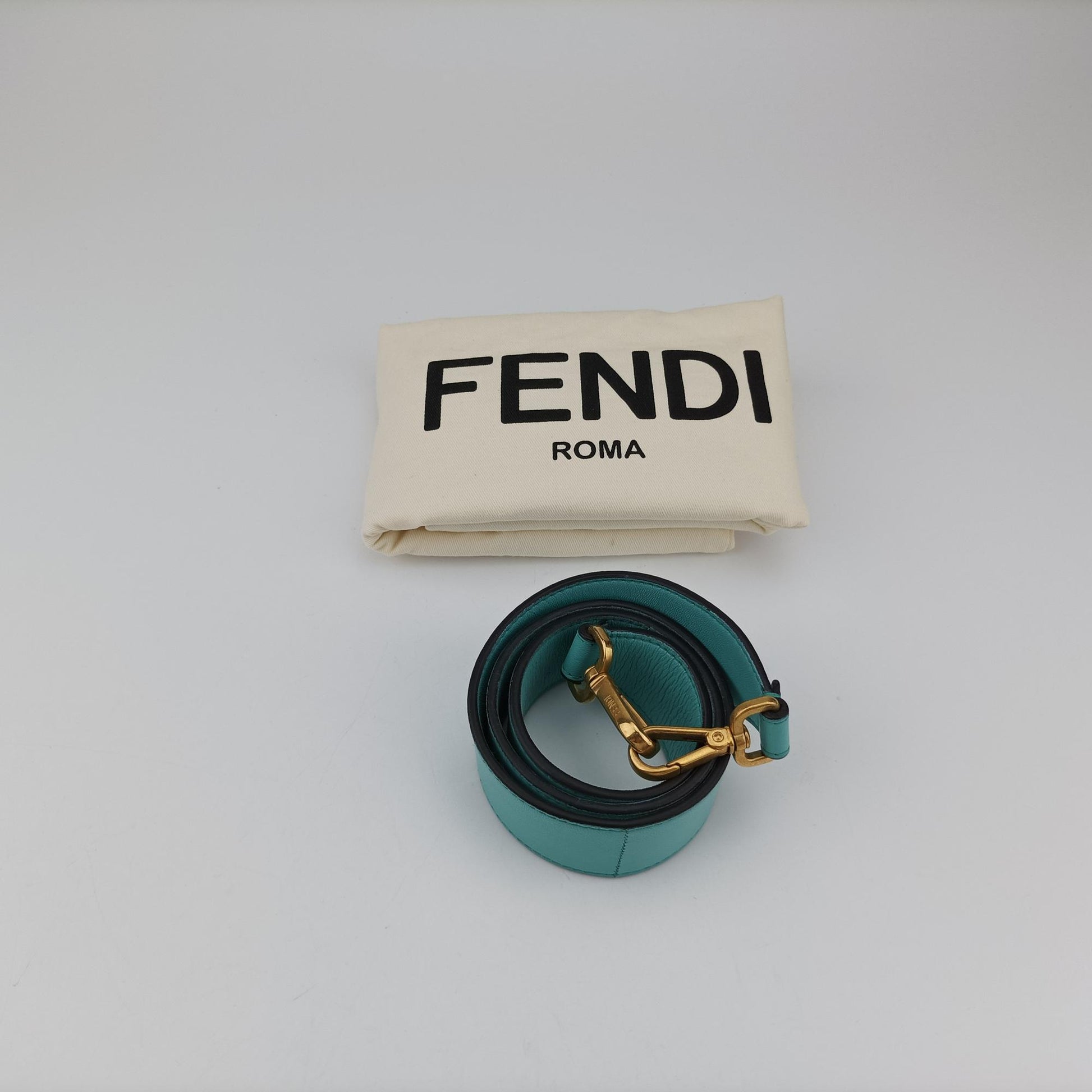 フェンディ Fendi ショルダーバッグ レディース マンマバケット ブルー レザー 8BR771.A72V.198.8241