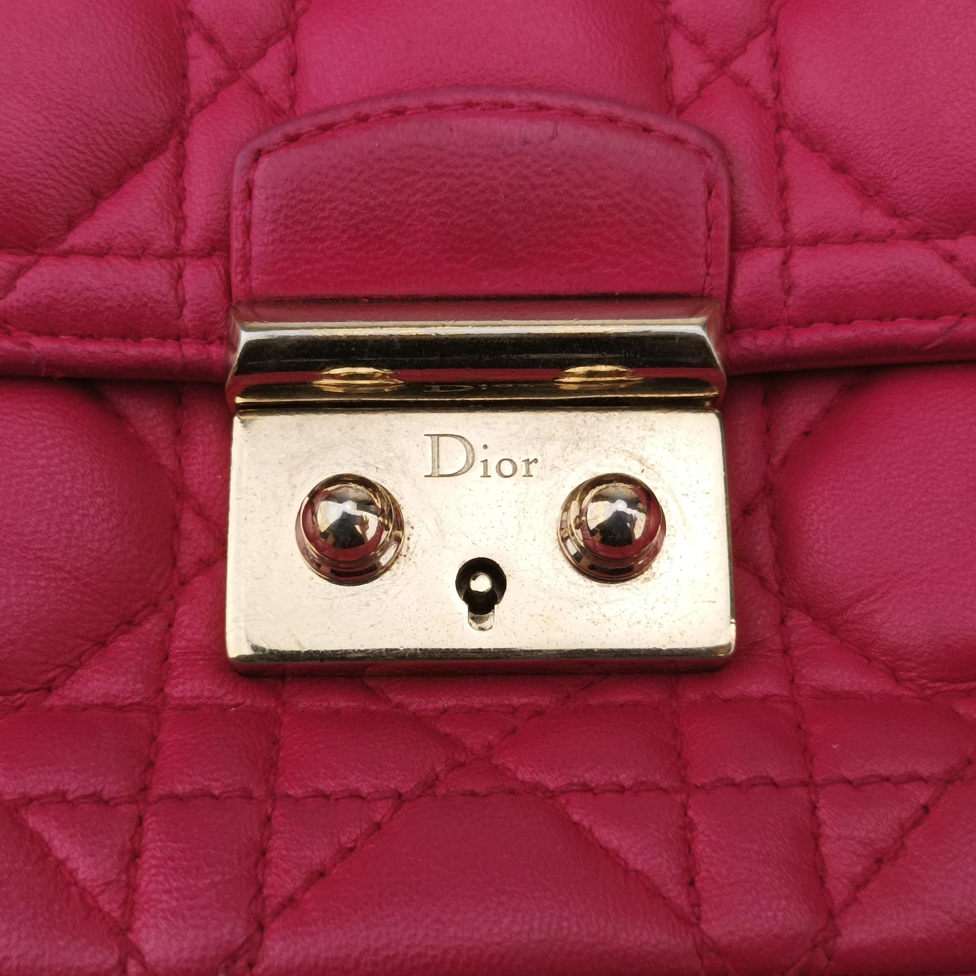 クリスチャンディオール Christian Dior ショルダーバッグ レディース ミス ディオール カナージュ ローズ レッド ラムスキン 02-LU-0143