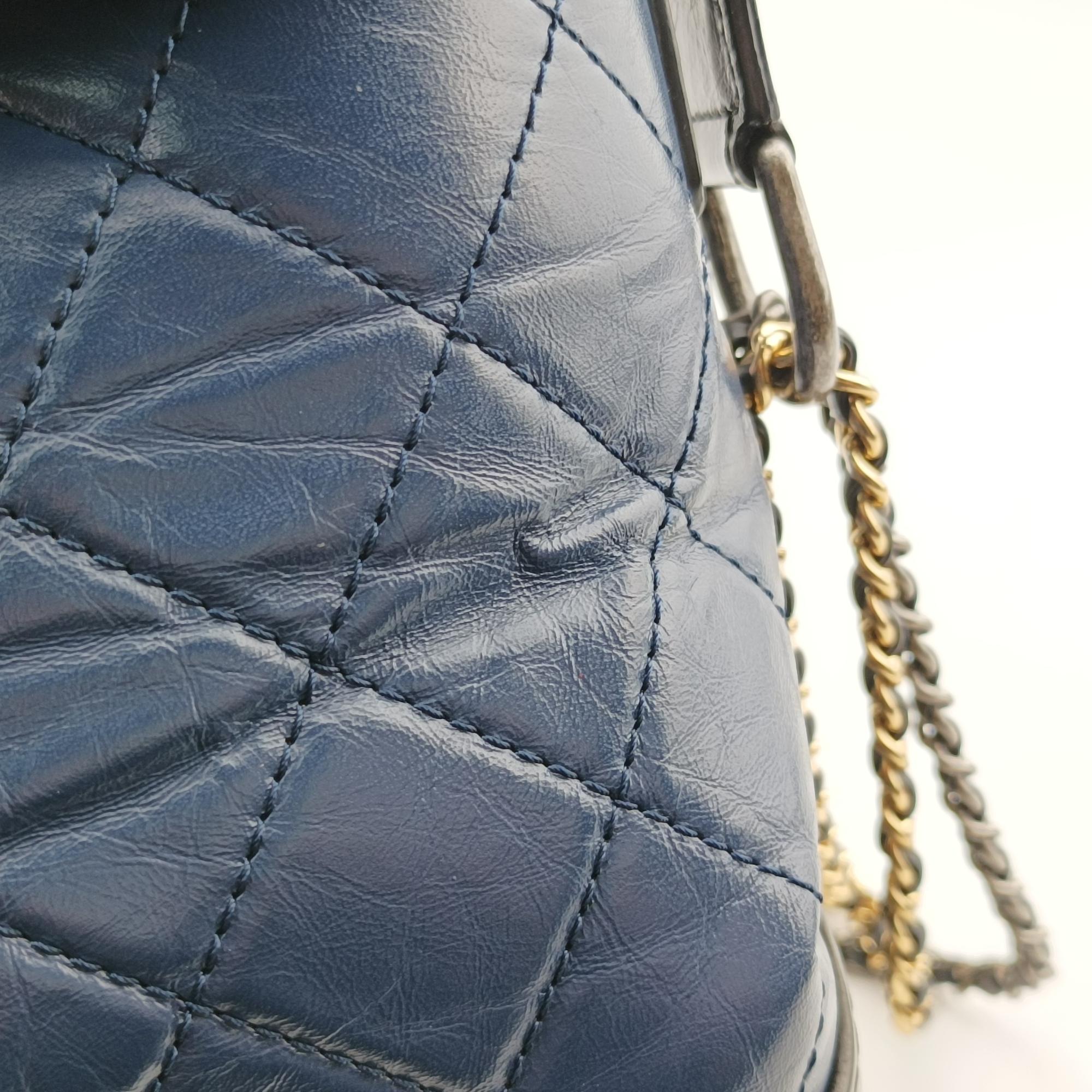 シャネル Chanel ショルダーバッグ レディース ガブリエルドゥシャネルホーボー ネイビー×ブラック レザー×ラムスキン A93824 25719877