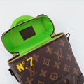 ルイヴィトン Louis Vuitton ショルダーバッグ レディース モノグラム(N°7) ヴェルティカル ボックス トランク 2022SS モノグラム/ブラウン系×グリーン モノグラムキャンバス×カーフレザー M59664 ICチップ