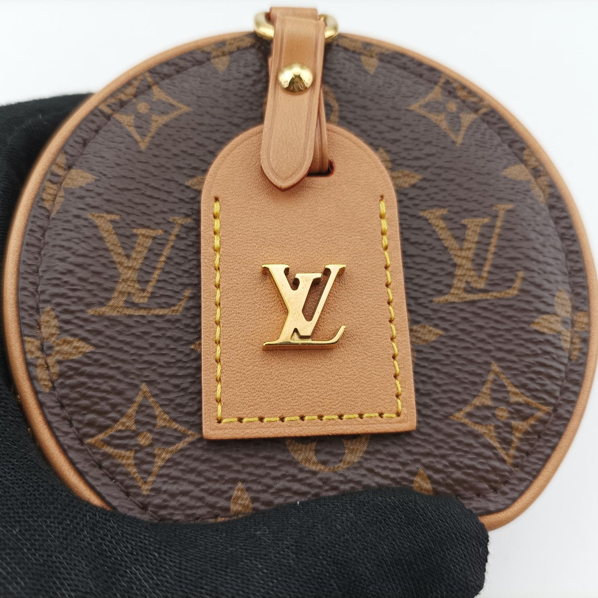 ルイヴィトン Louis Vuitton ショルダーバッグ レディース ボワット シャポー モノグラム/ブラウン系 モノグラムキャンバス M68570 FY5119