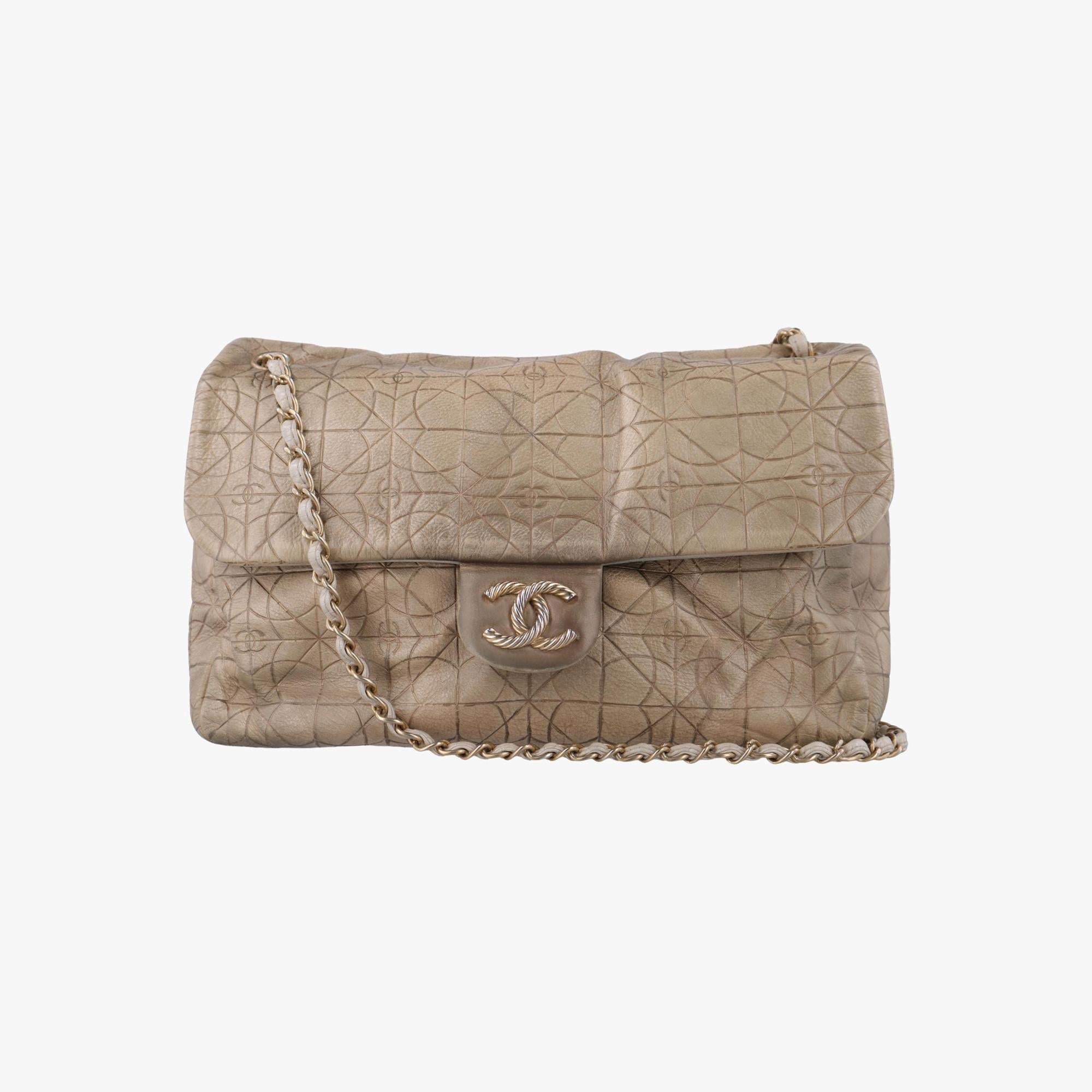 シャネル Chanel ショルダーバッグ レディース マトラッセ　ココマーク ゴールド ラムスキン A47069 12914995