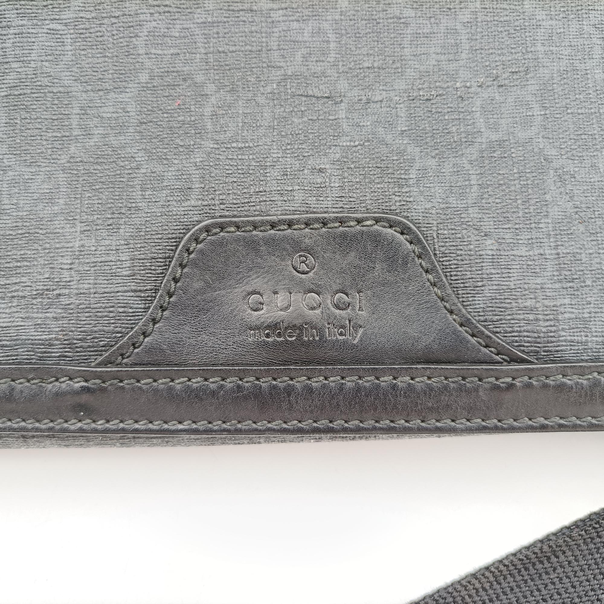 グッチ Gucci ショルダーバッグ レディース シュプリームGG　メッセンジャーバッグ ブラック PVCコーティングキャンバス 322068 C014417471