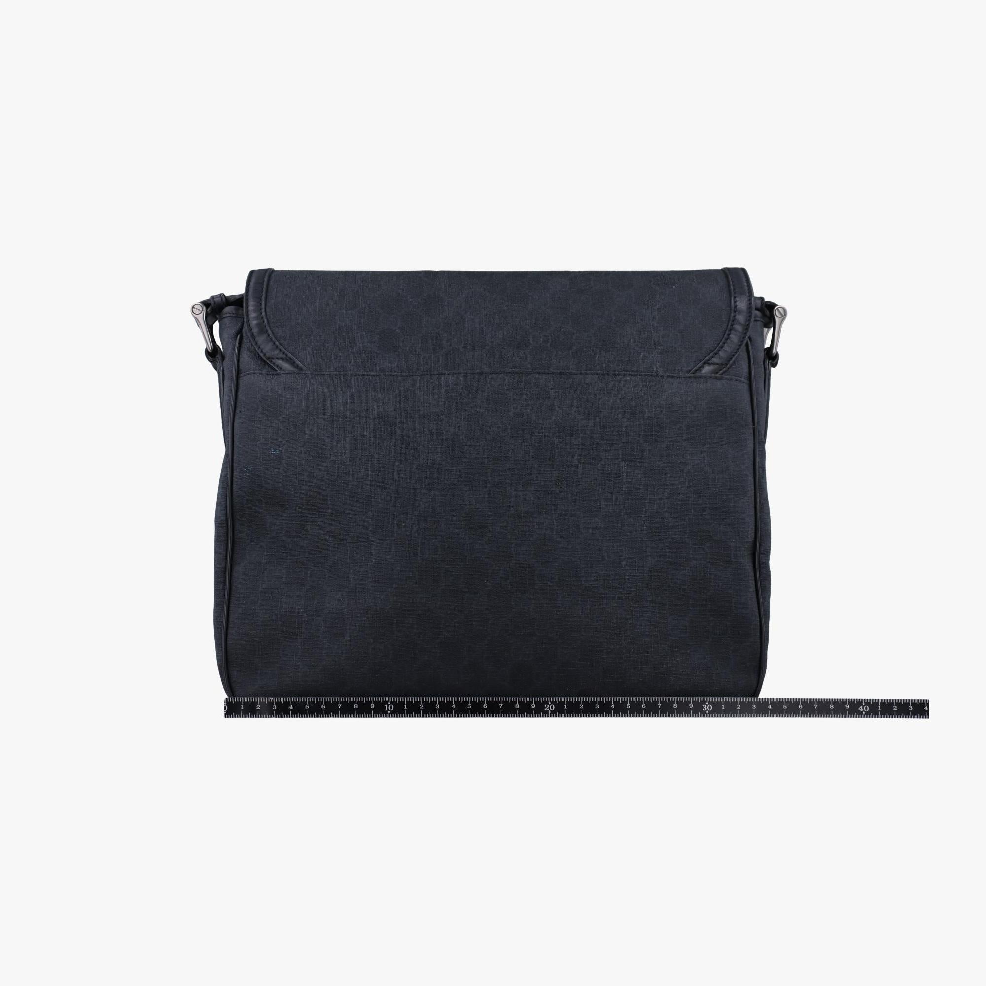 グッチ Gucci ショルダーバッグ レディース シュプリームGG　メッセンジャーバッグ ブラック PVCコーティングキャンバス 322068 C014417471