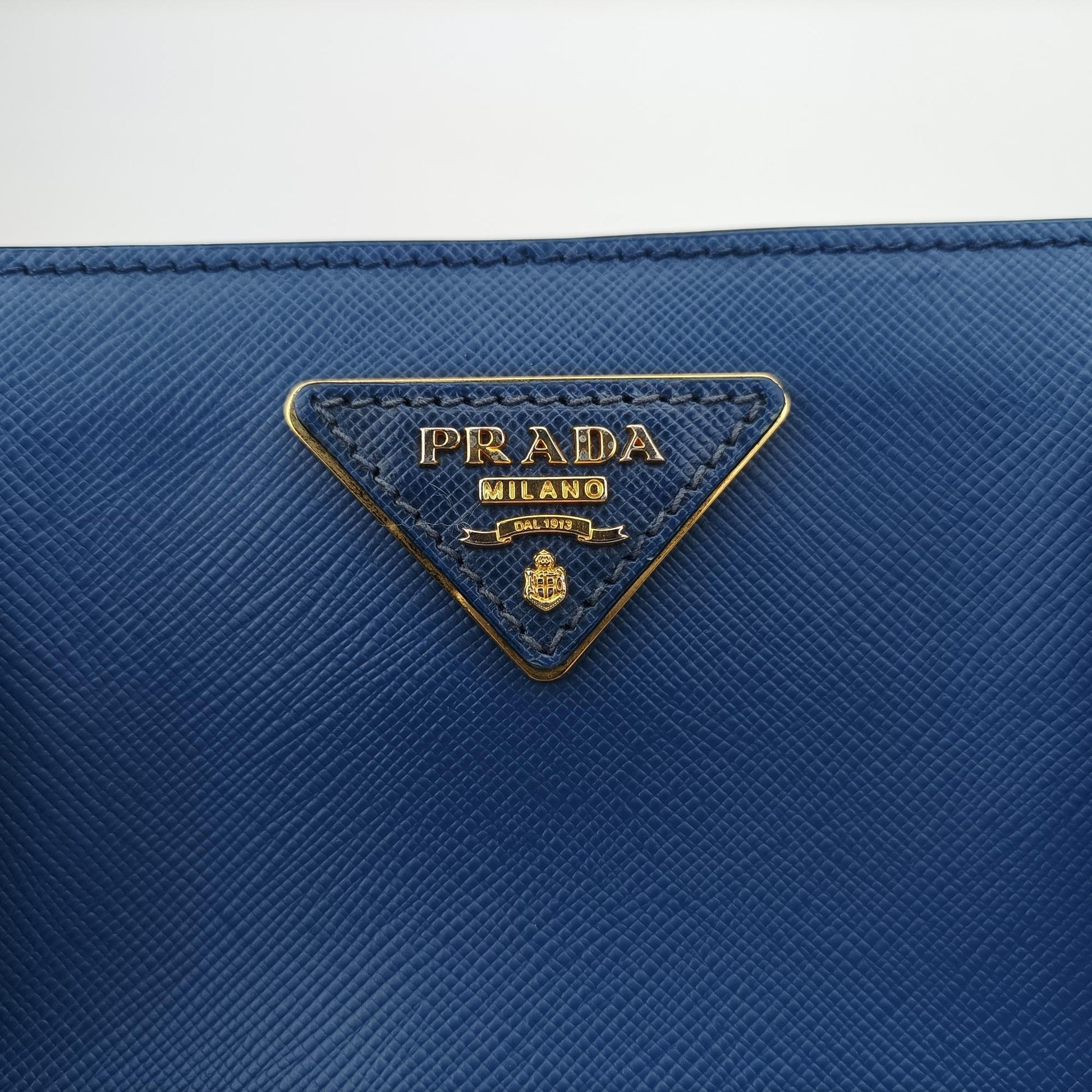 プラダ Prada ショルダーバッグ レディース ガレリア ブルー サフィアーノレザー BN2274 25