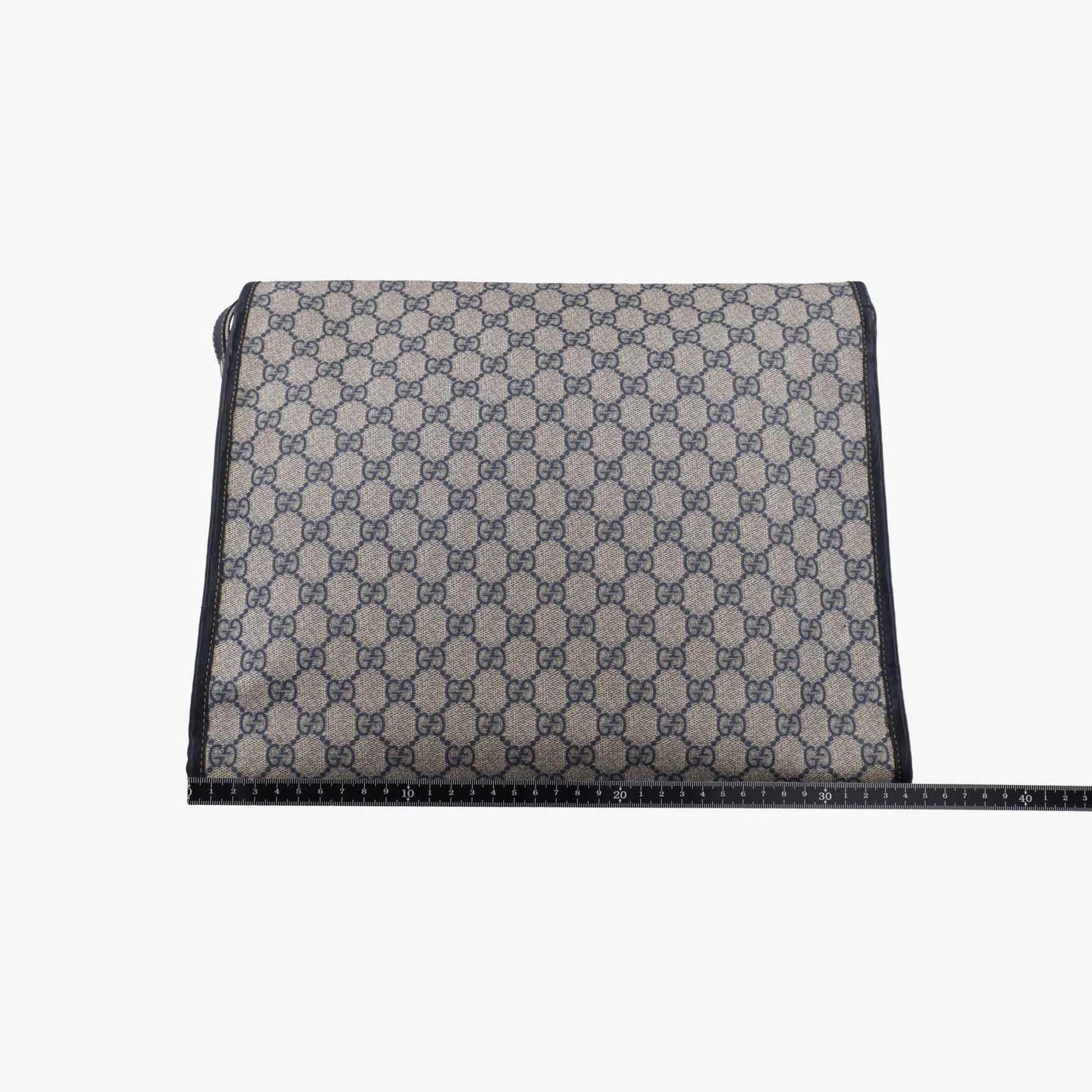 グッチ Gucci ショルダーバッグ レディース GGスプリーム メッセンジャーバッグ グレー PVCコーティングキャンバス 246411 G010464271