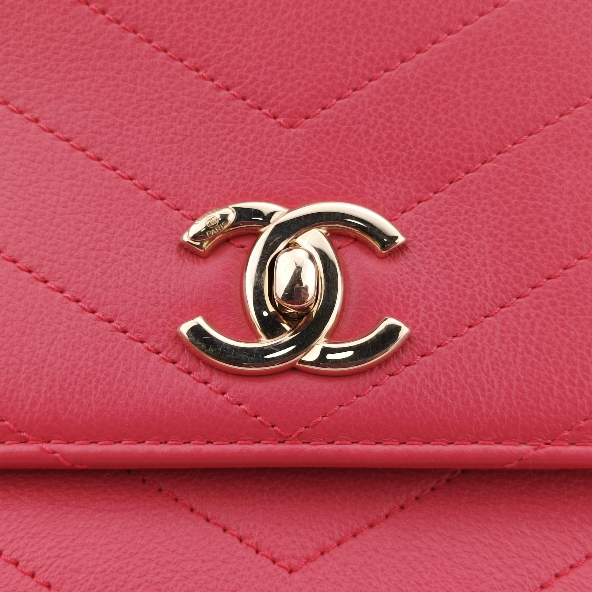 シャネル Chanel ショルダーバッグ レディース ココマーク　タイムレスハンドルフラップバッグ レッド ラムスキン A57147 27871180