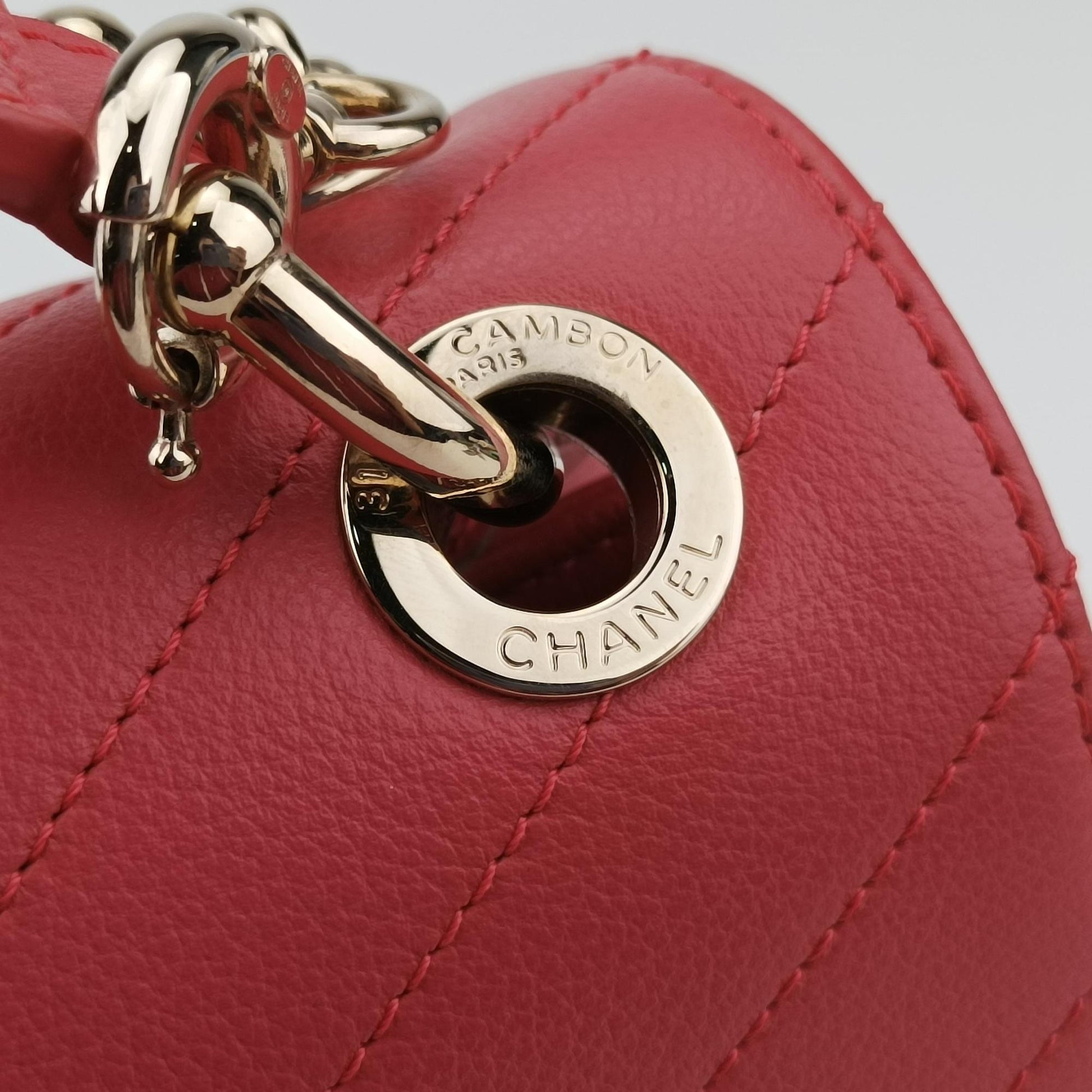 シャネル Chanel ショルダーバッグ レディース ココマーク　タイムレスハンドルフラップバッグ レッド ラムスキン A57147 27871180