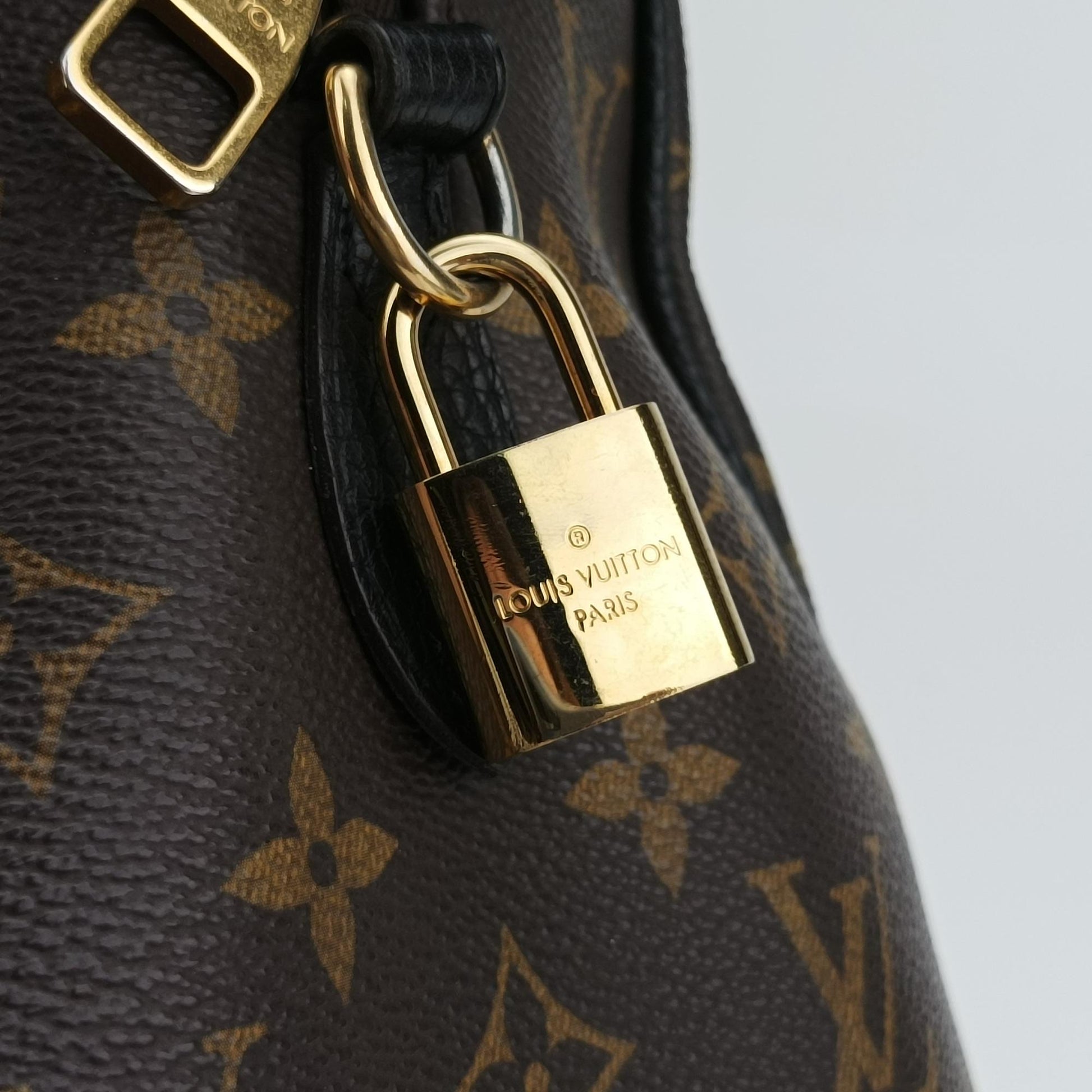 ルイヴィトン Louis Vuitton ショルダーバッグ レディース レティーロPM モノグラム/ブラウン系×ノワール モノグラム マカサー×カーフレザー M50058 DR1115