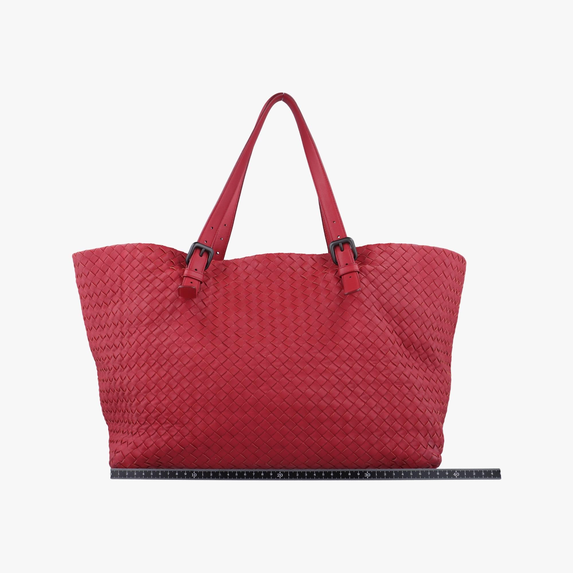 ボッテガヴェネタ Bottega Veneta ショルダーバッグ レディース セスタ イントレチャート レッド ラムスキン B01240769D