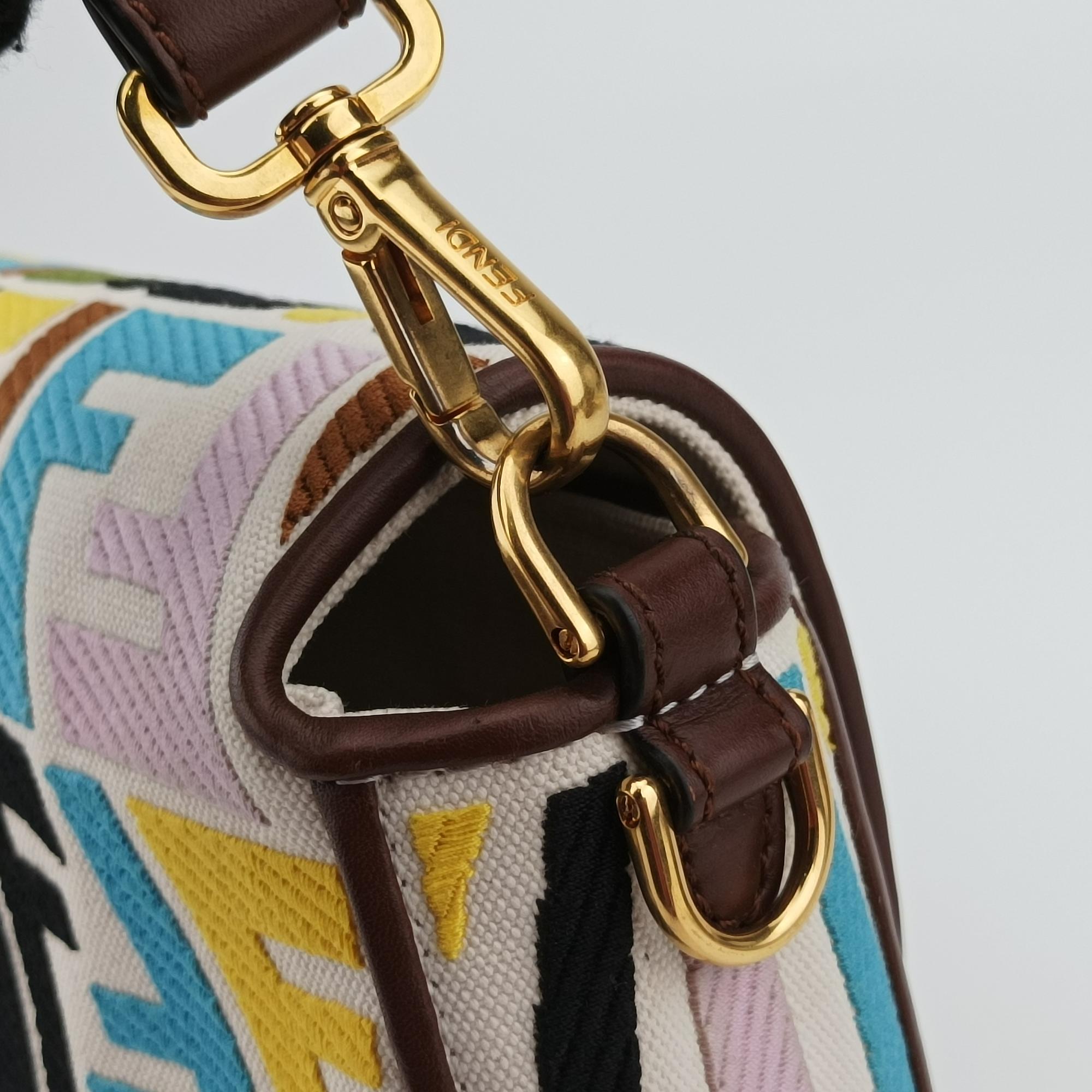 フェンディ Fendi ショルダーバッグ レディース マンマバケット マルチカラー キャンバス 8BR600-AGKA-218-8241