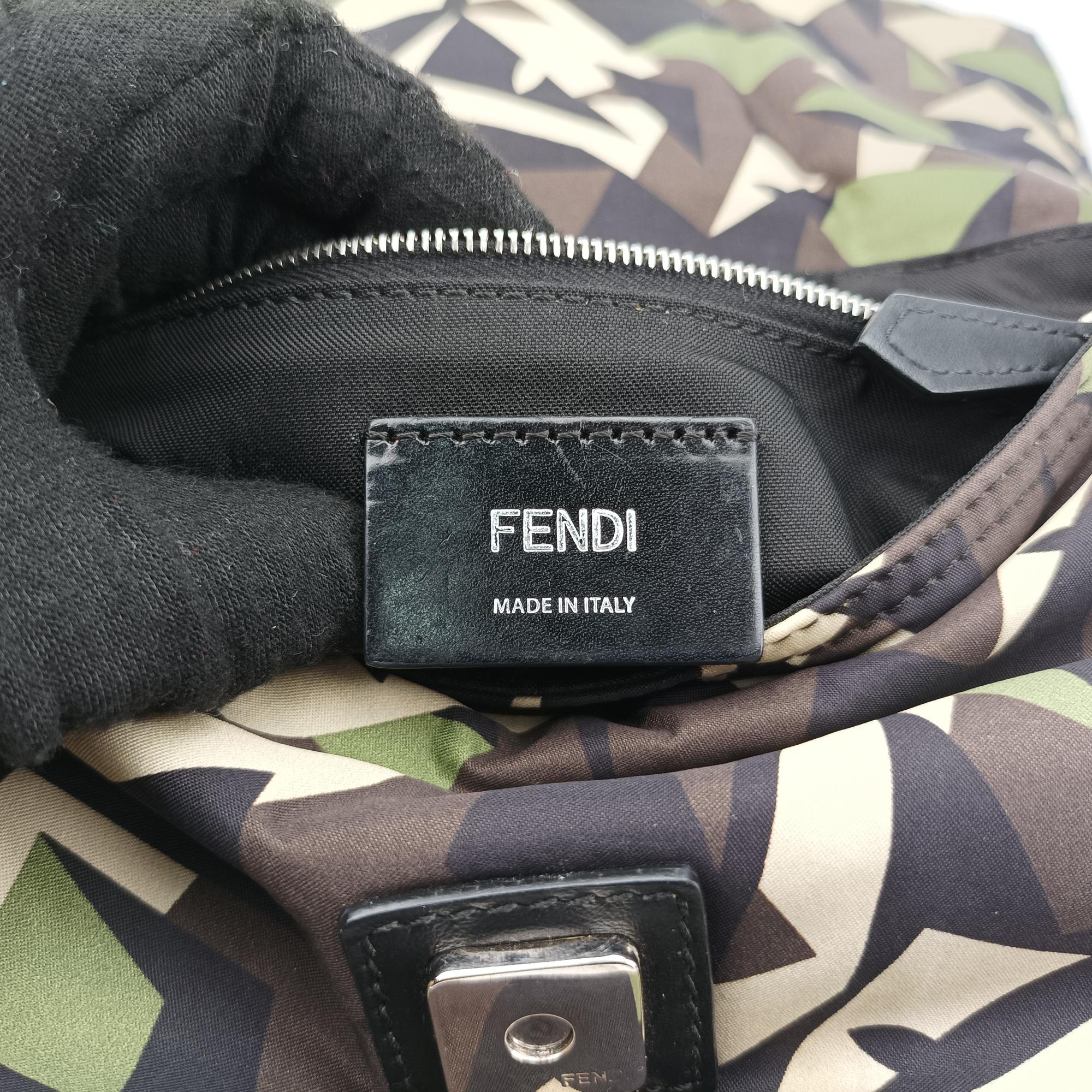 フェンディ Fendi ショルダーバッグ レディース マンマバゲット カモフラージュ マルチカラー レザー×ナイロン 7VA472 AD1E 209-0501