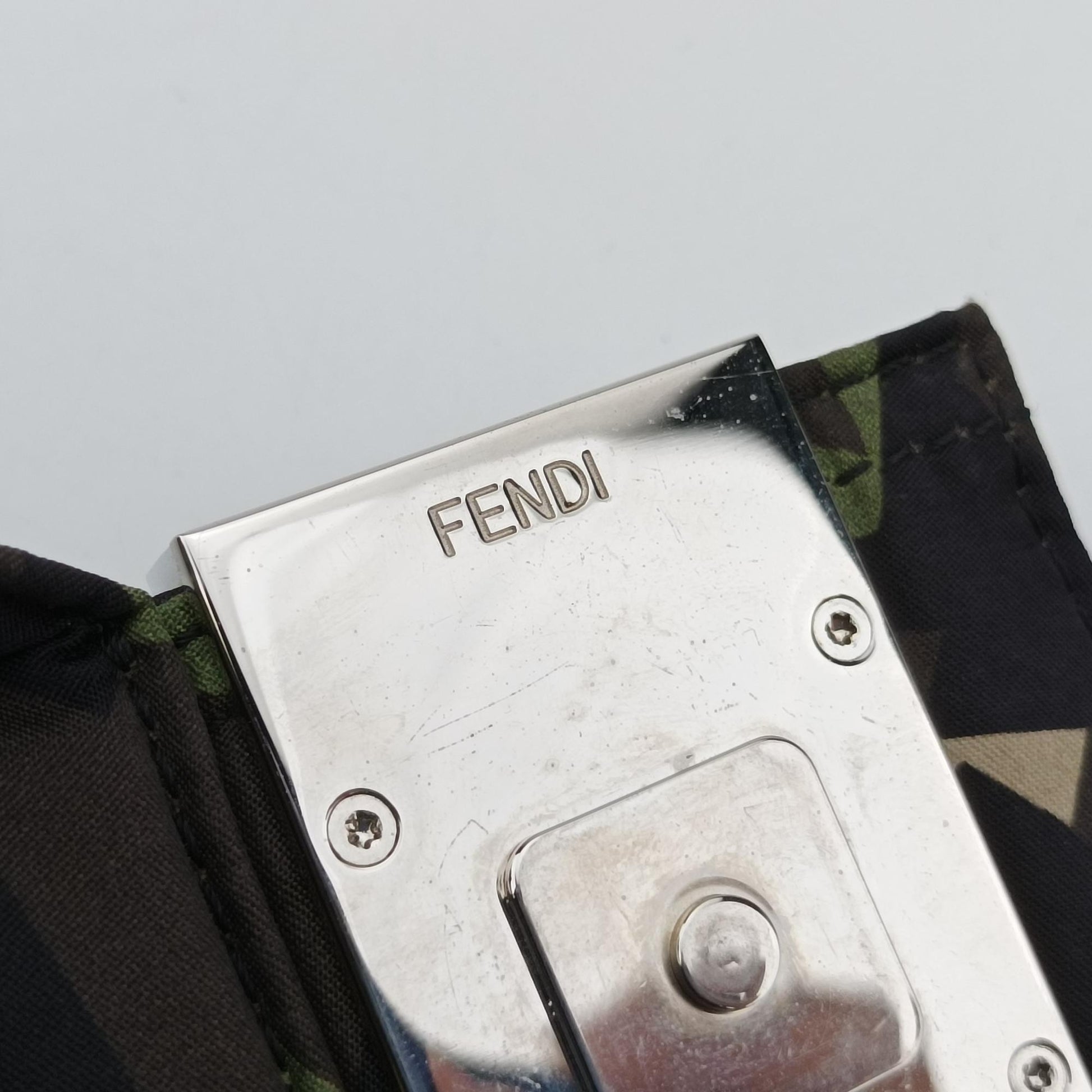 フェンディ Fendi ショルダーバッグ レディース マンマバゲット カモフラージュ マルチカラー レザー×ナイロン 7VA472 AD1E 209-0501