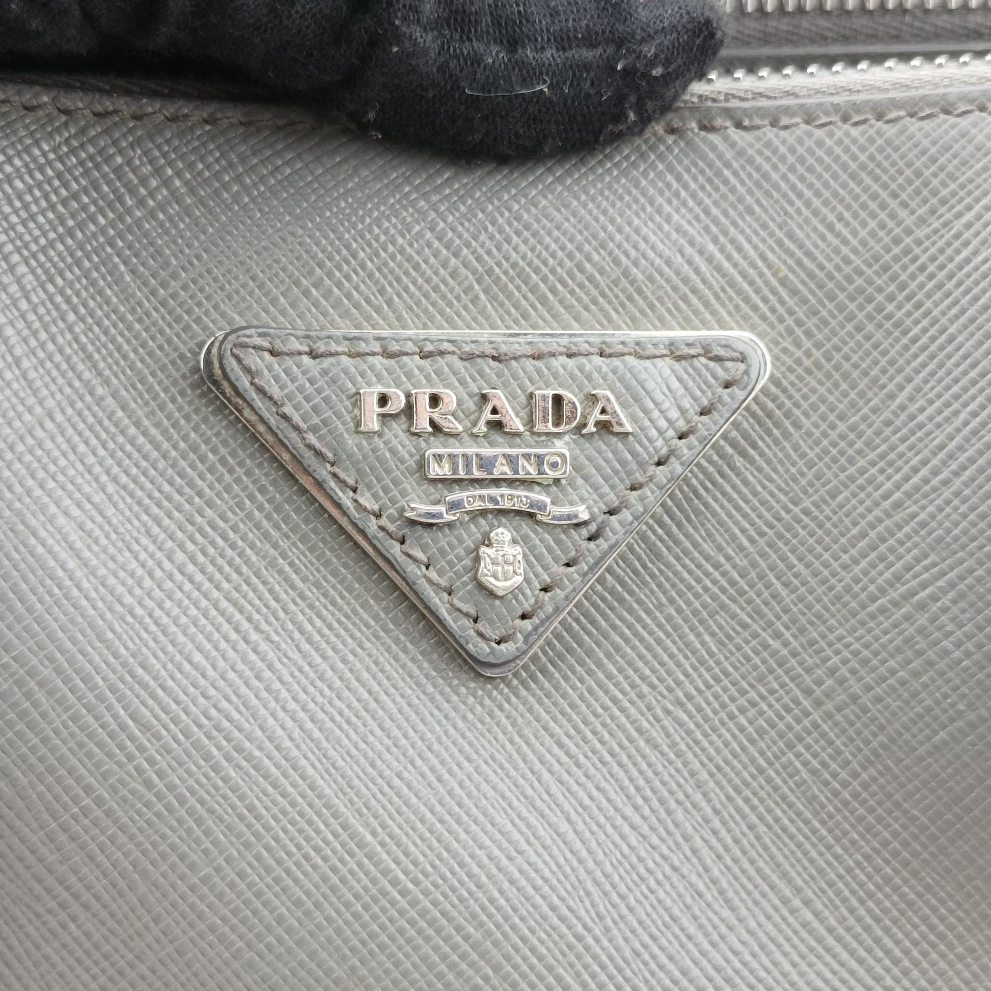 プラダ Prada ショルダーバッグ レディース ガレリア グレー サフィアーノレザー 1BA786 214