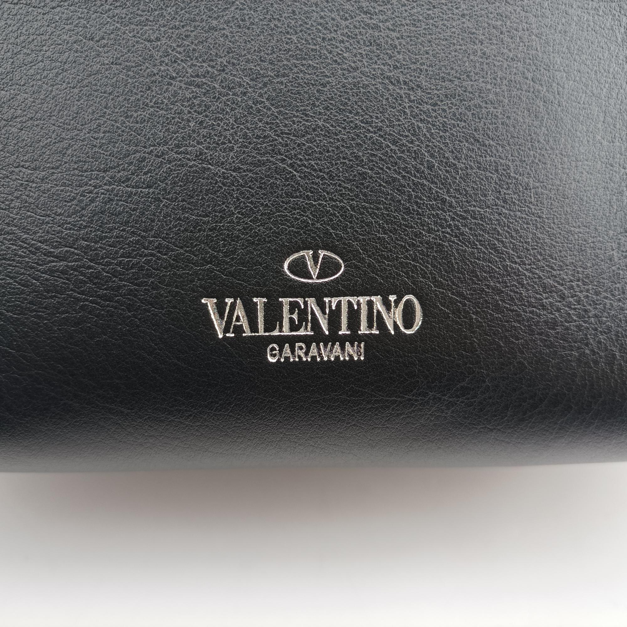 ヴァレンティノ Valentino ショルダーバッグ レディース ロックスタッズ ブラック レザー BG-K856VB42