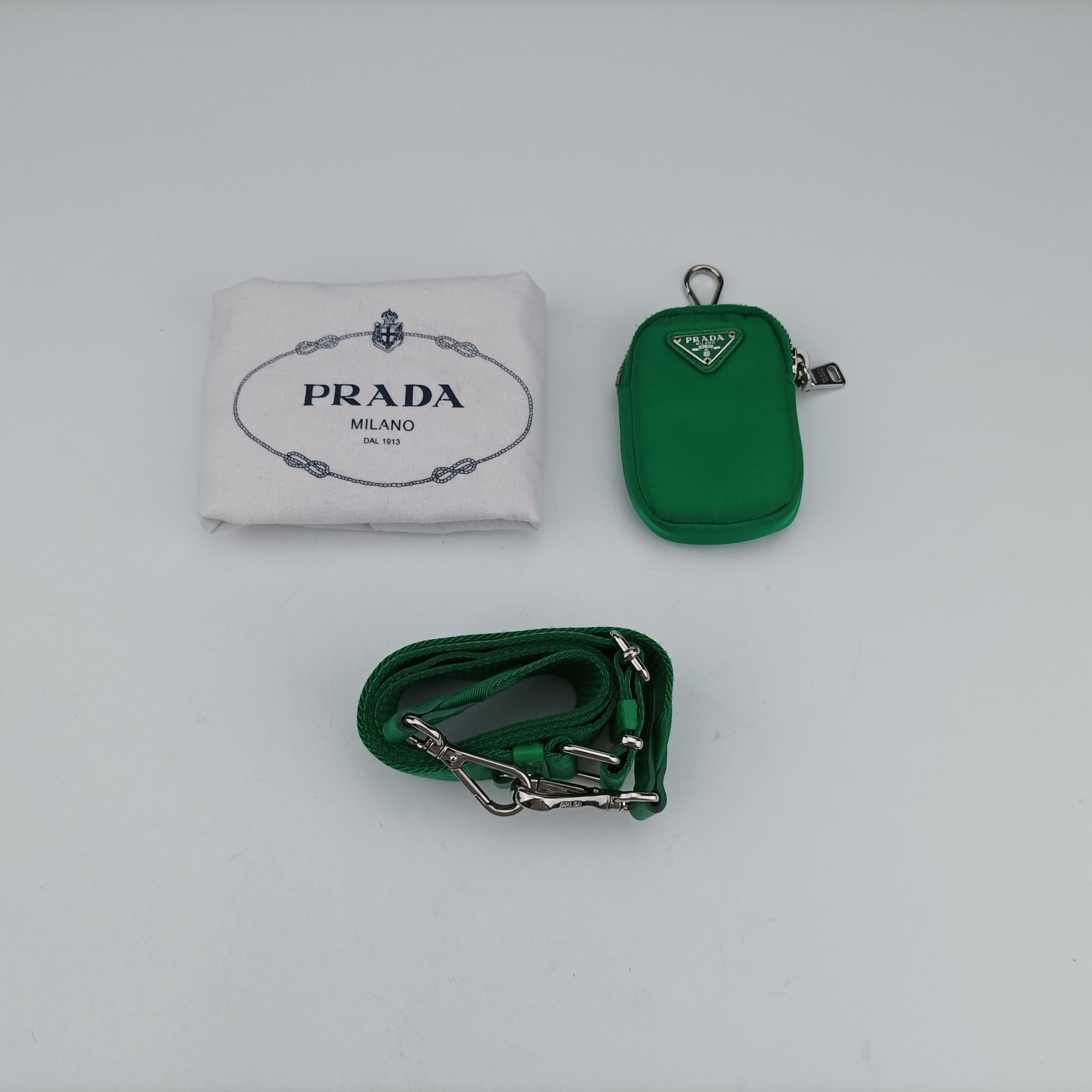 プラダ Prada ショルダーバッグ レディース Re-Edition 2005 Re-Nylon バッグ グリーン ナイロン 1BH204 7/I