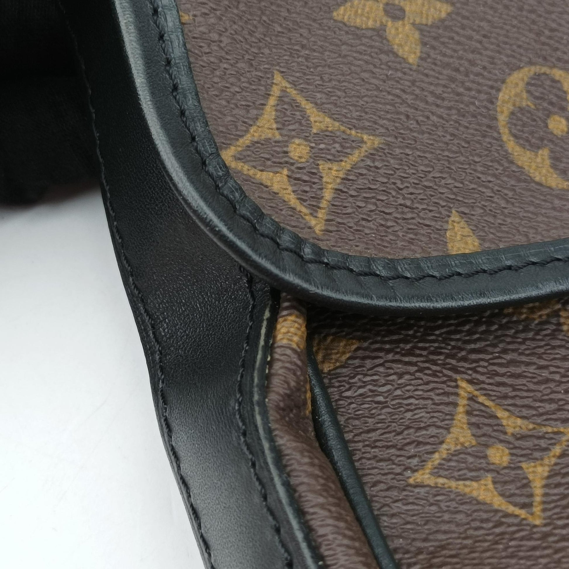 ルイヴィトン Louis Vuitton ショルダーバッグ レディース バスMM モノグラム/ブラウン系 モノグラムマカサー M56715 AA4029