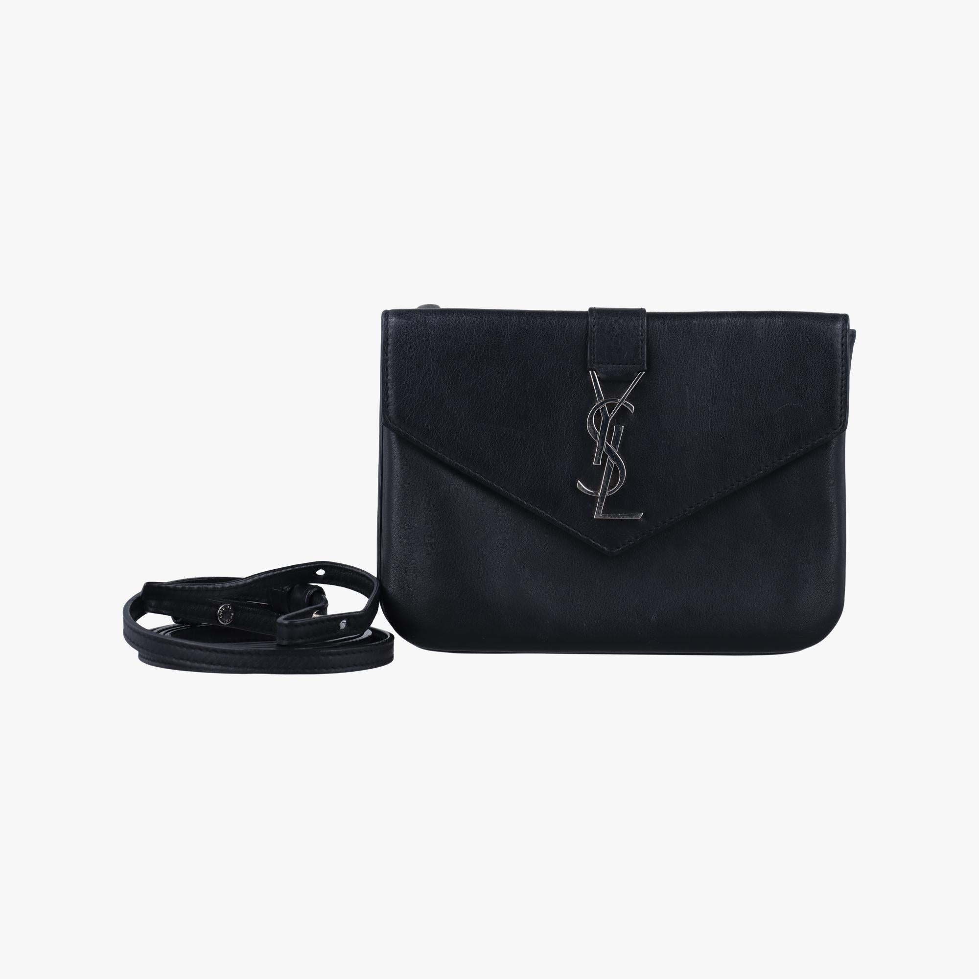 イヴサンローラン Yves saint Laurent ショルダーバッグ レディース トライポケット ブラック レザー GUE425713.0116