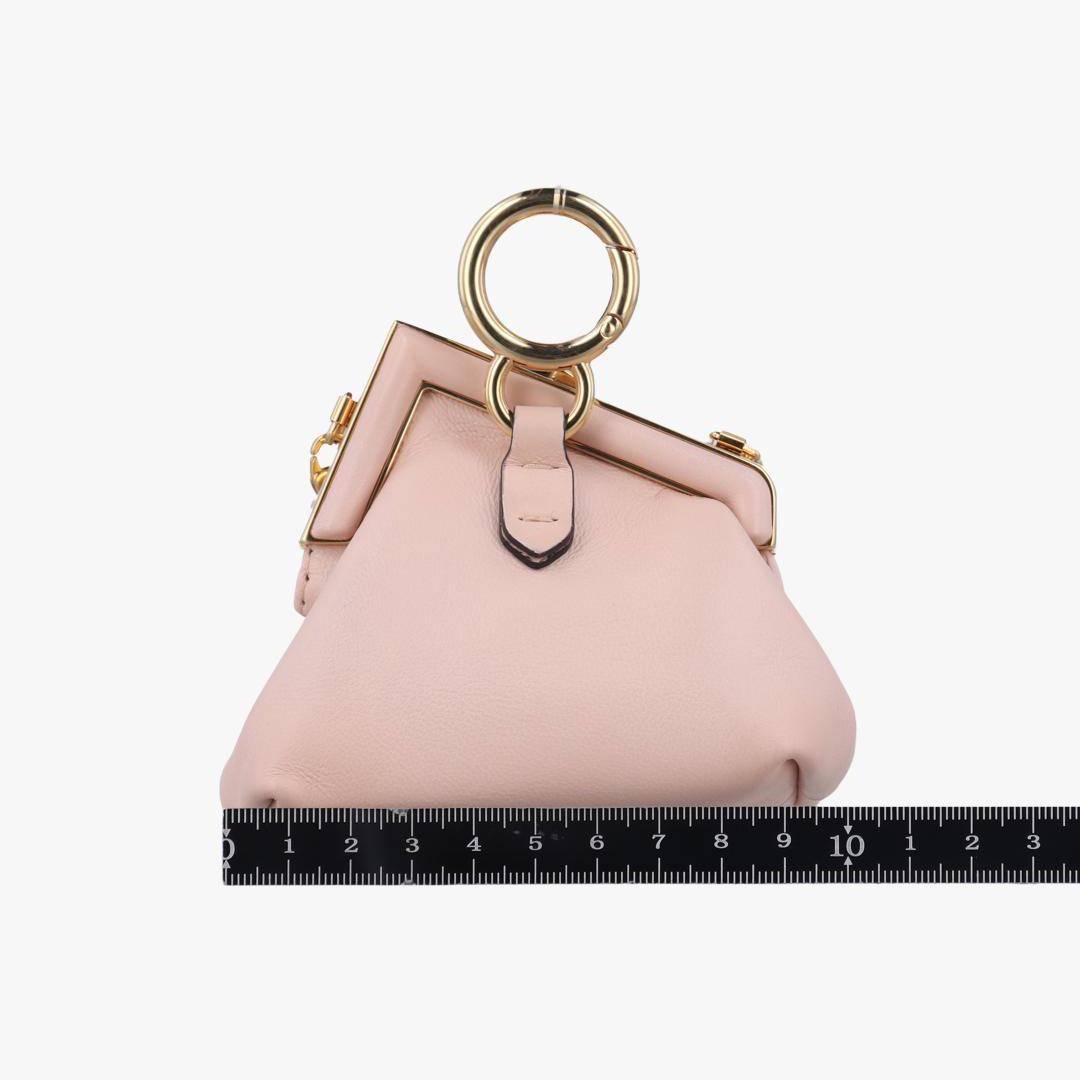 フェンディ Fendi ショルダーバッグ レディース ファースト ピンク レザー 7AS051-ABVE-229-1835