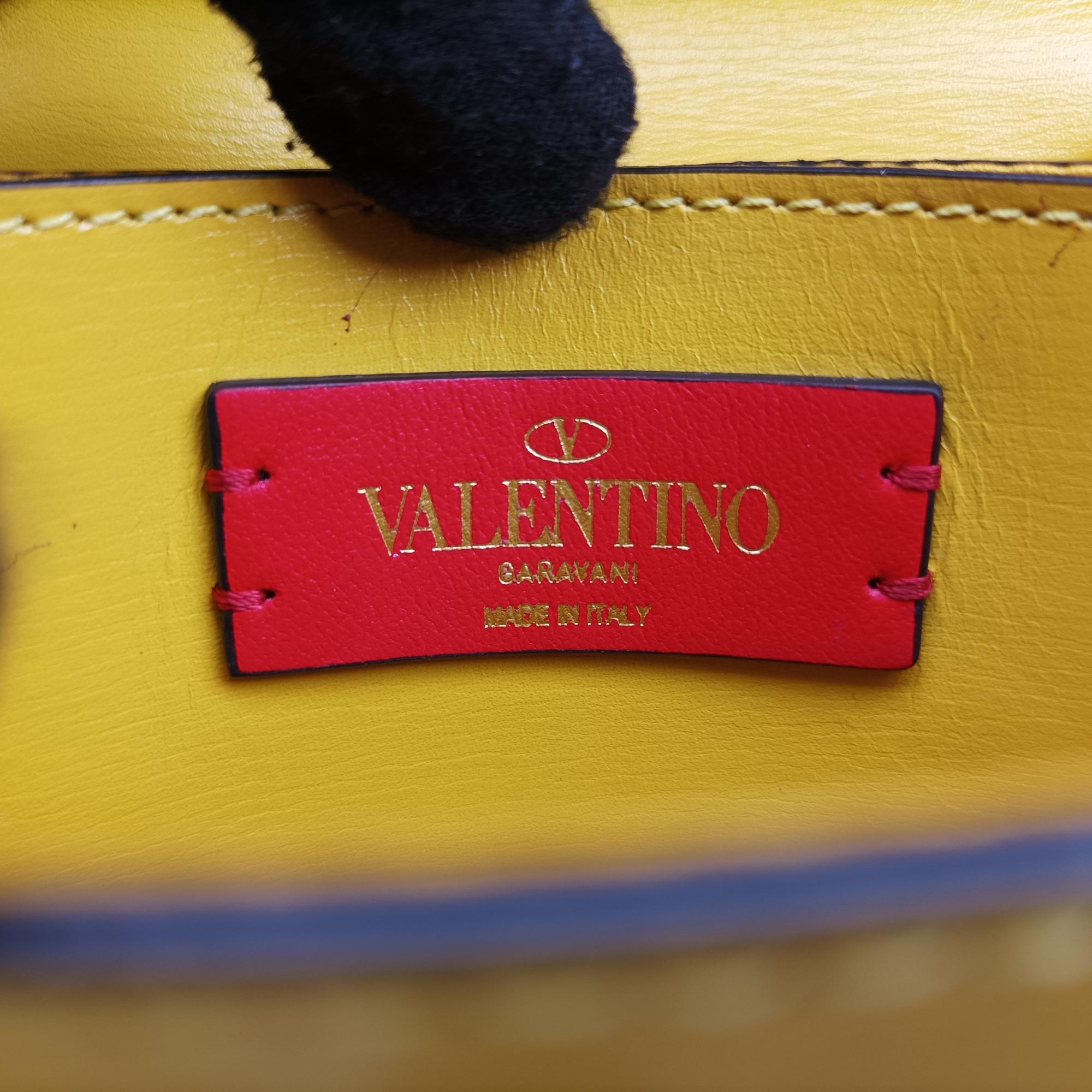 ヴァレンティノ Valentino ショルダーバッグ レディース Vスリング イエロー レザー