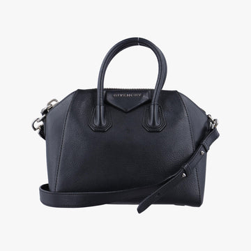 ジバンシー Givenchy ショルダーバッグ レディース アンティゴナ ブラック レザー BB05114014 3C1124