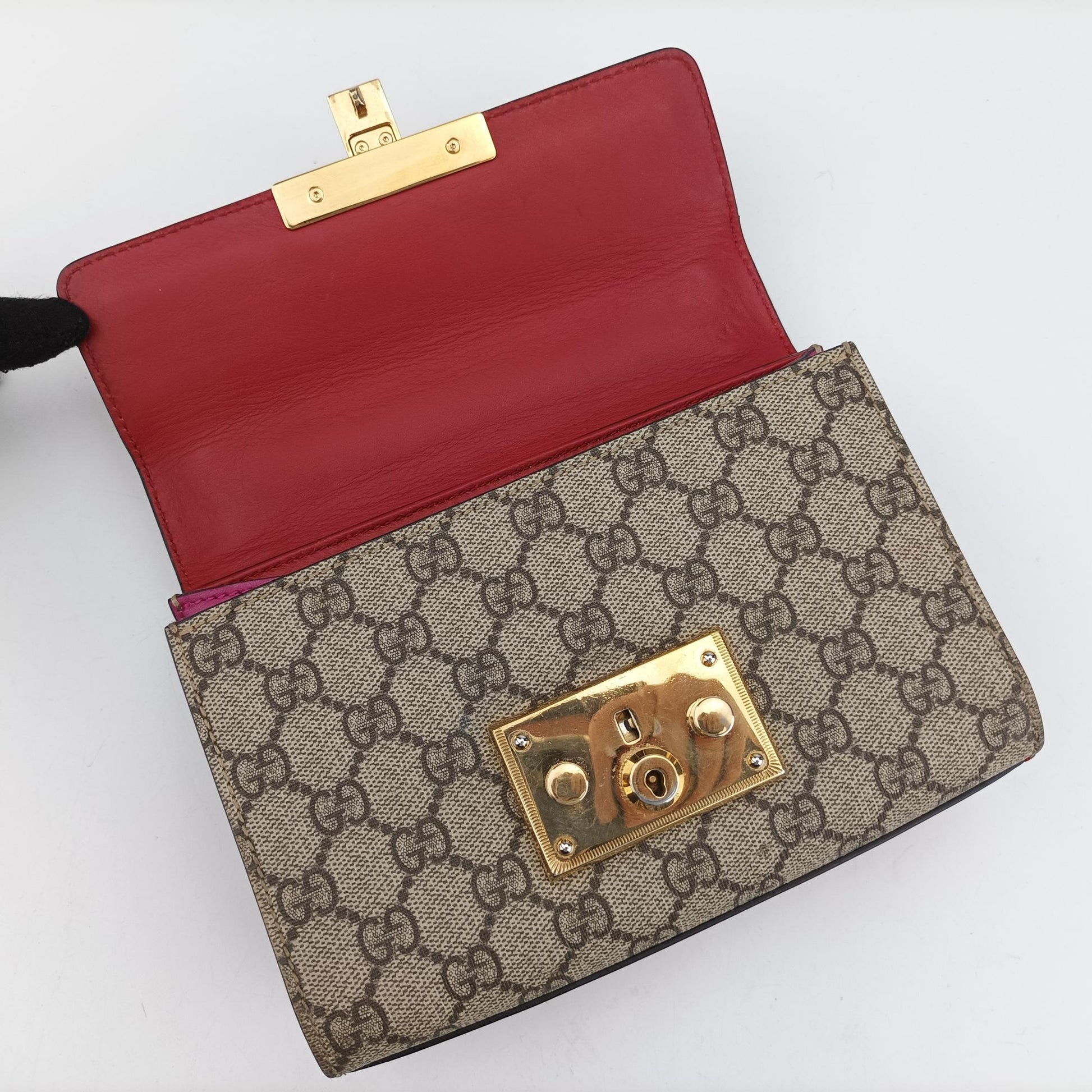 グッチ Gucci ショルダーバッグ レディース パドロック ベージュ×レッド PVCコーティングキャンバス×レザー 409487 F023565468