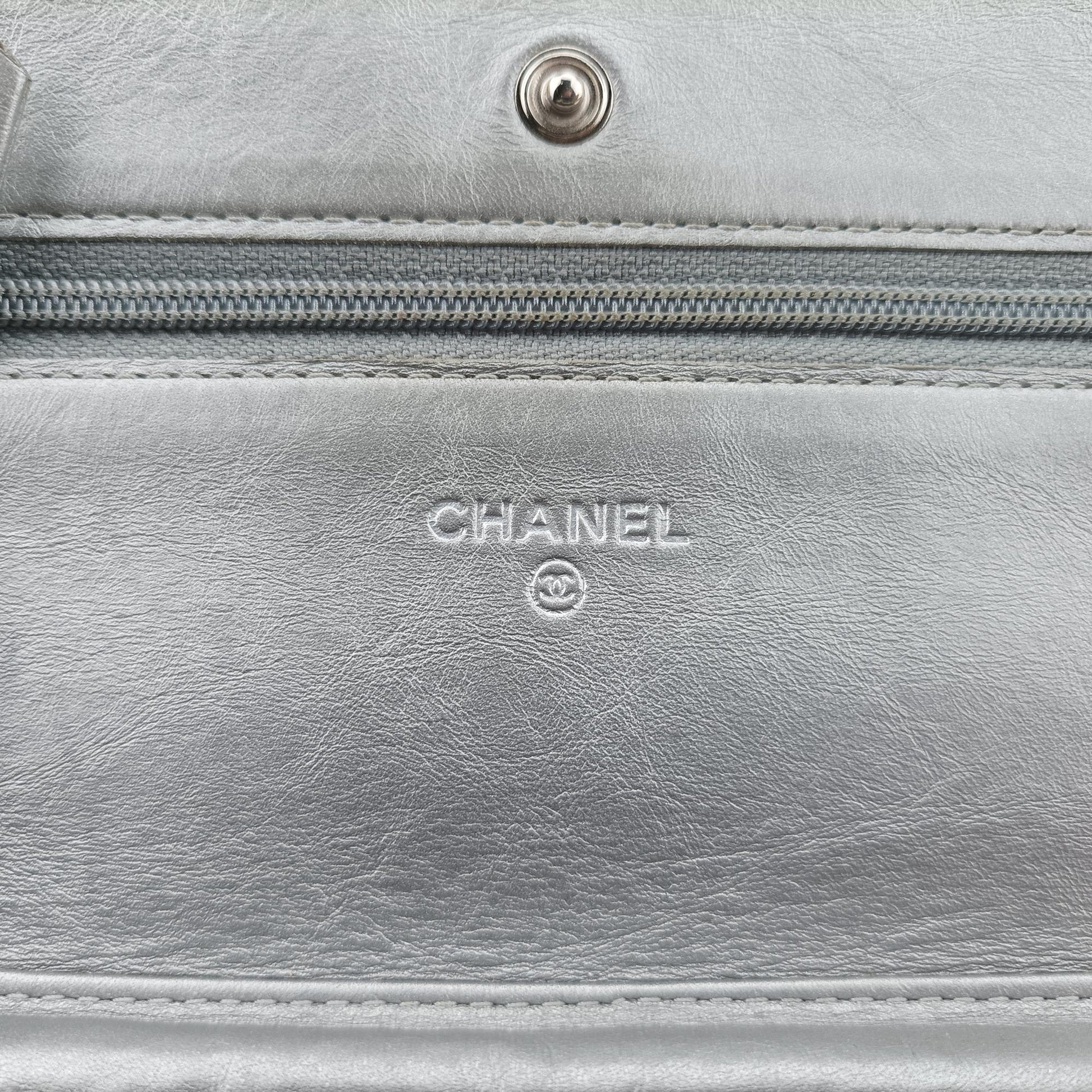 シャネル Chanel ショルダーバッグ レディース マトラッセ　ウォレット　オン　チェーン シルバー レザー A68639 15523552