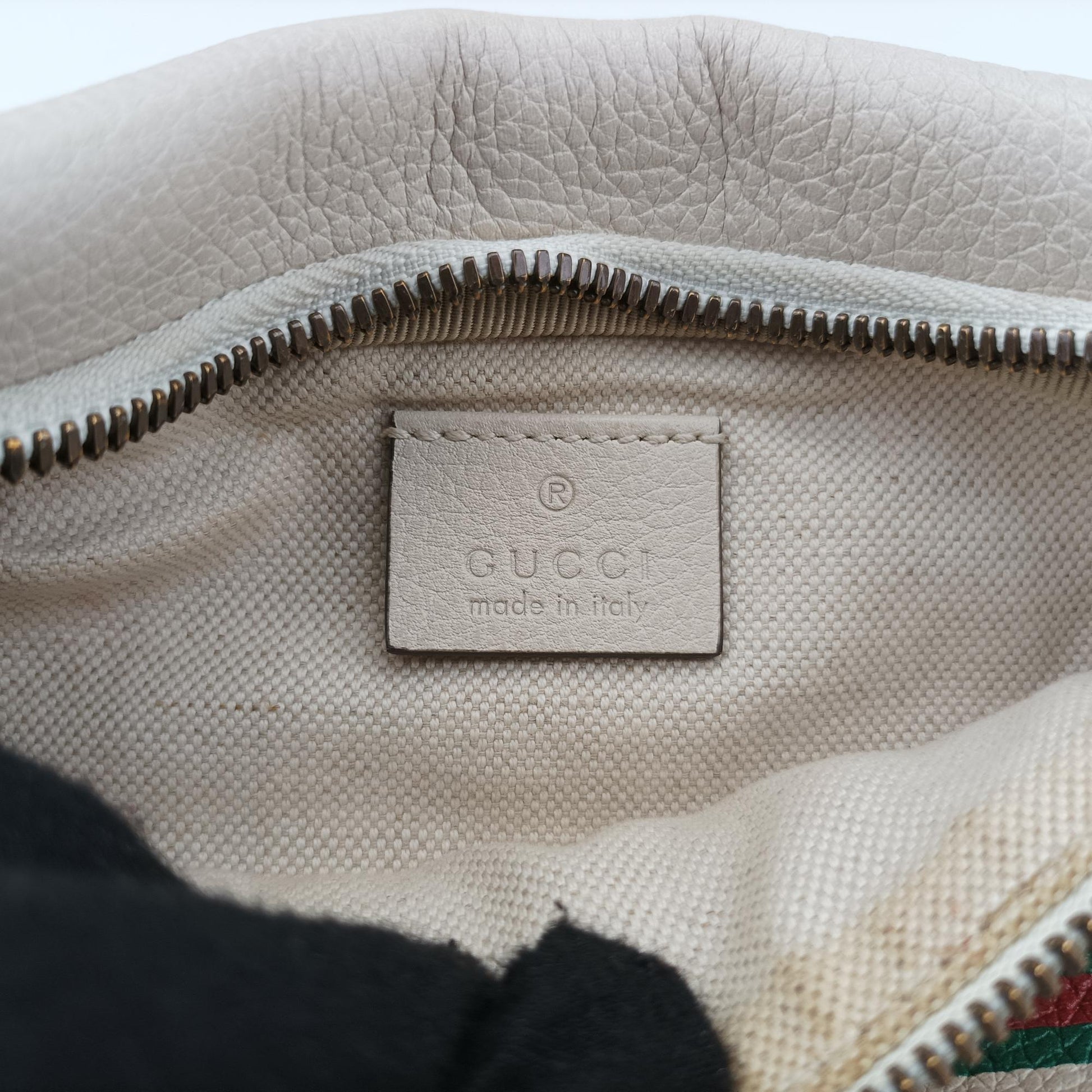 グッチ Gucci ボディバッグ/ウェストバッグ レディース グッチプリント アイボリー レザー 527792 B028761580