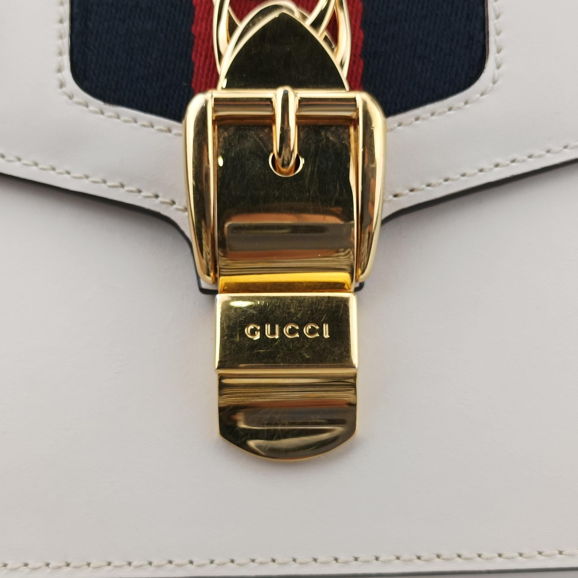 グッチ Gucci ショルダーバッグ レディース シルヴィ ホワイト×ネイビー×レッド レザー 421882 C023792087