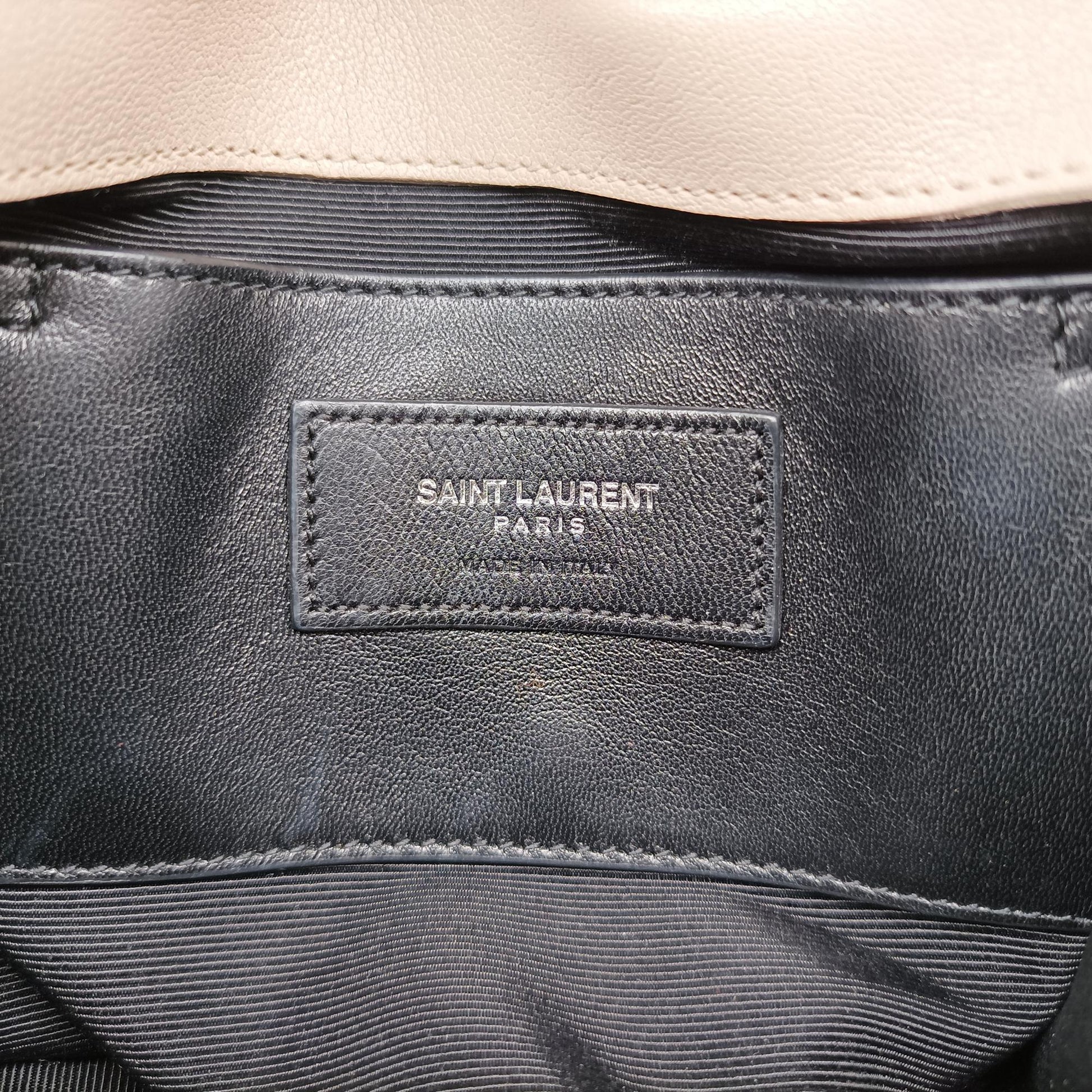 イヴサンローラン Yves saint Laurent ショルダーバッグ レディース カレッジ ピンク レザー DMR428056.0116