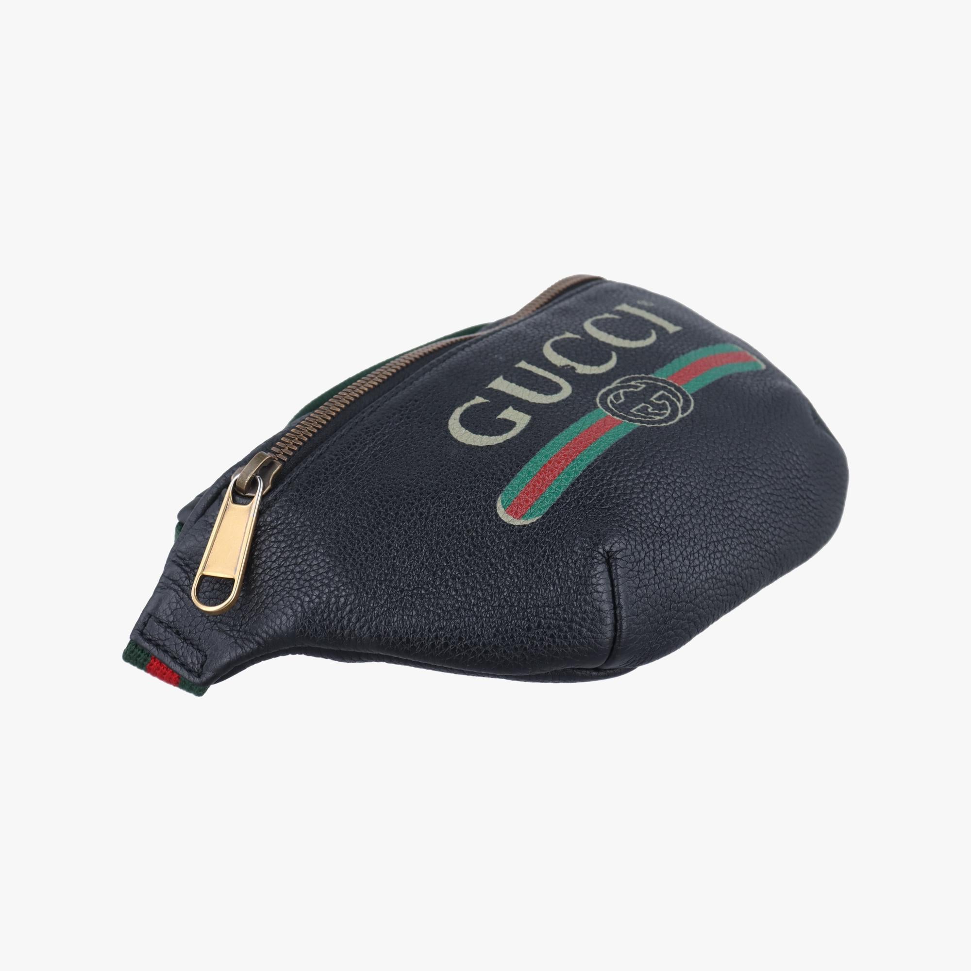 グッチ Gucci ボディバッグ/ウェストバッグ レディース グッチプリント ブラック レザー 527792 I029563865