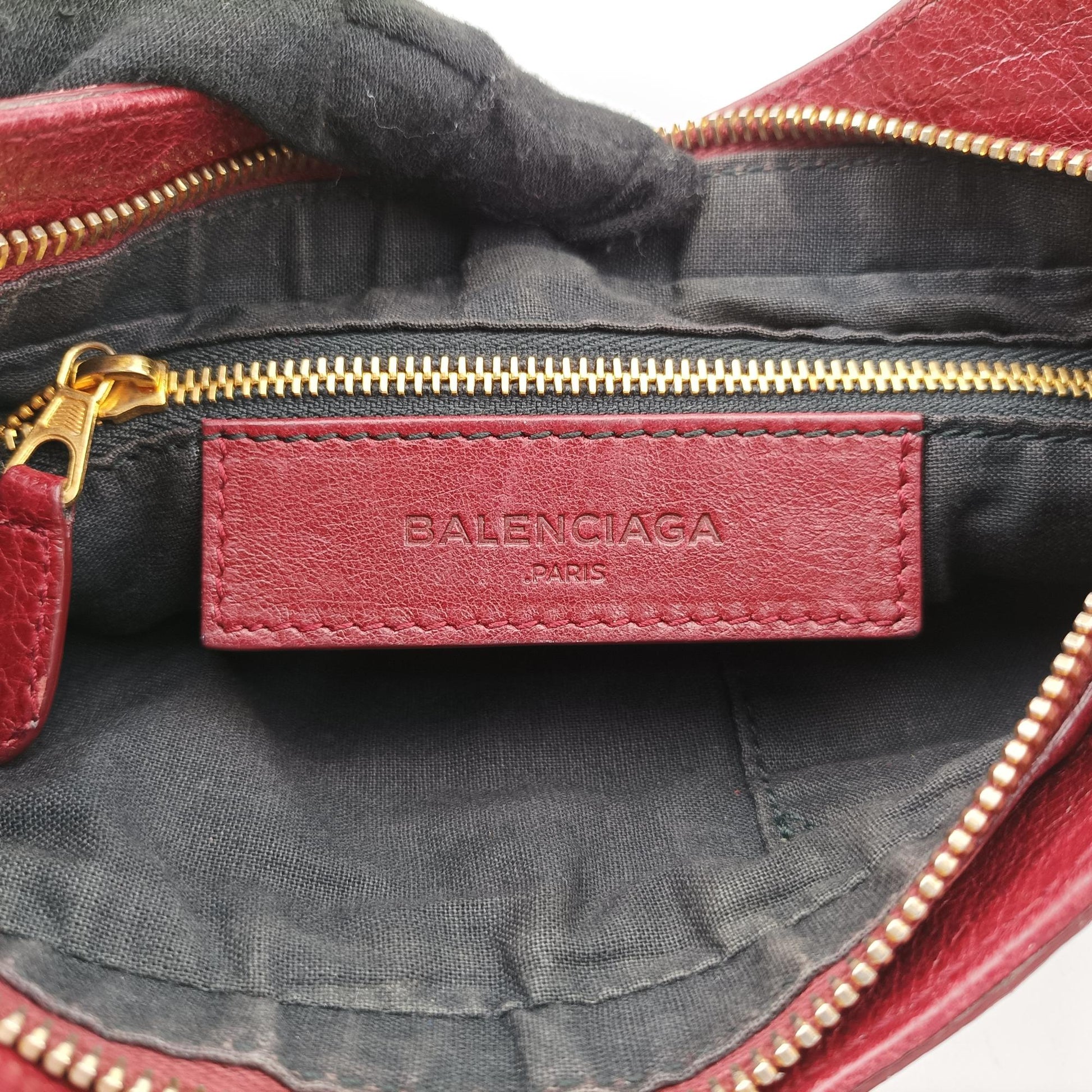 バレンシアガ Balenciaga ショルダーバッグ レディース ジャイアントヒップ レッド レザー 237203.6216.E.002123