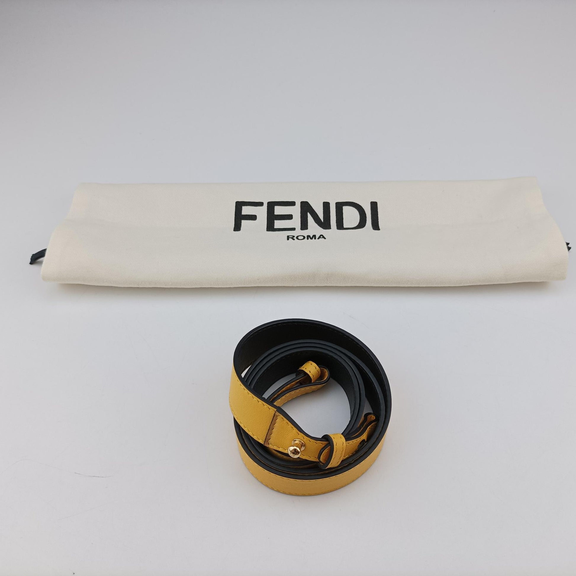 フェンディ Fendi ショルダーバッグ レディース FENDIボックス パッケージング イエロー レザー 7VA519-F1CIA 218-3039