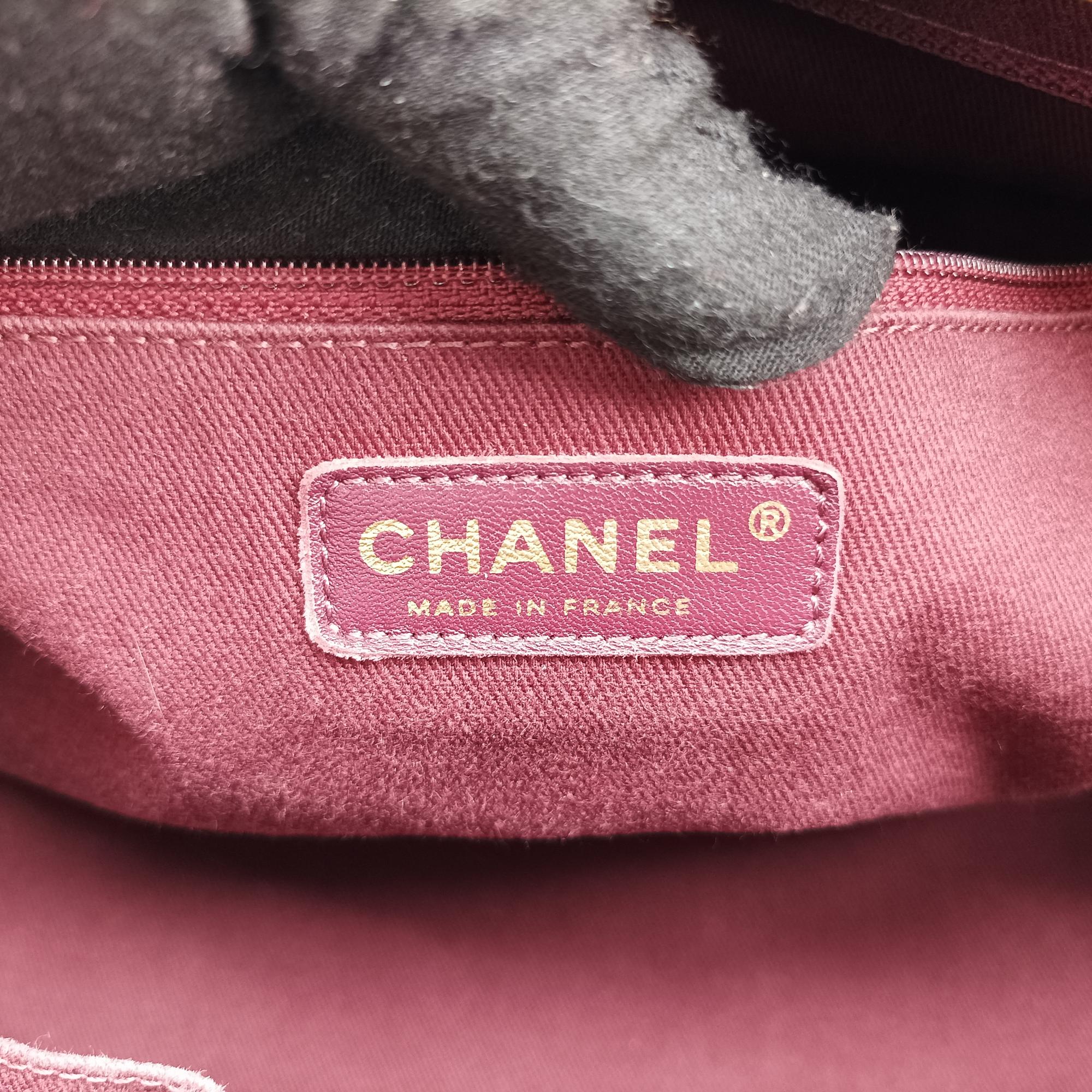 シャネル Chanel ショルダーバッグ レディース マトラッセ　ココマークGST ブラック キャビアスキン A67605 15251649