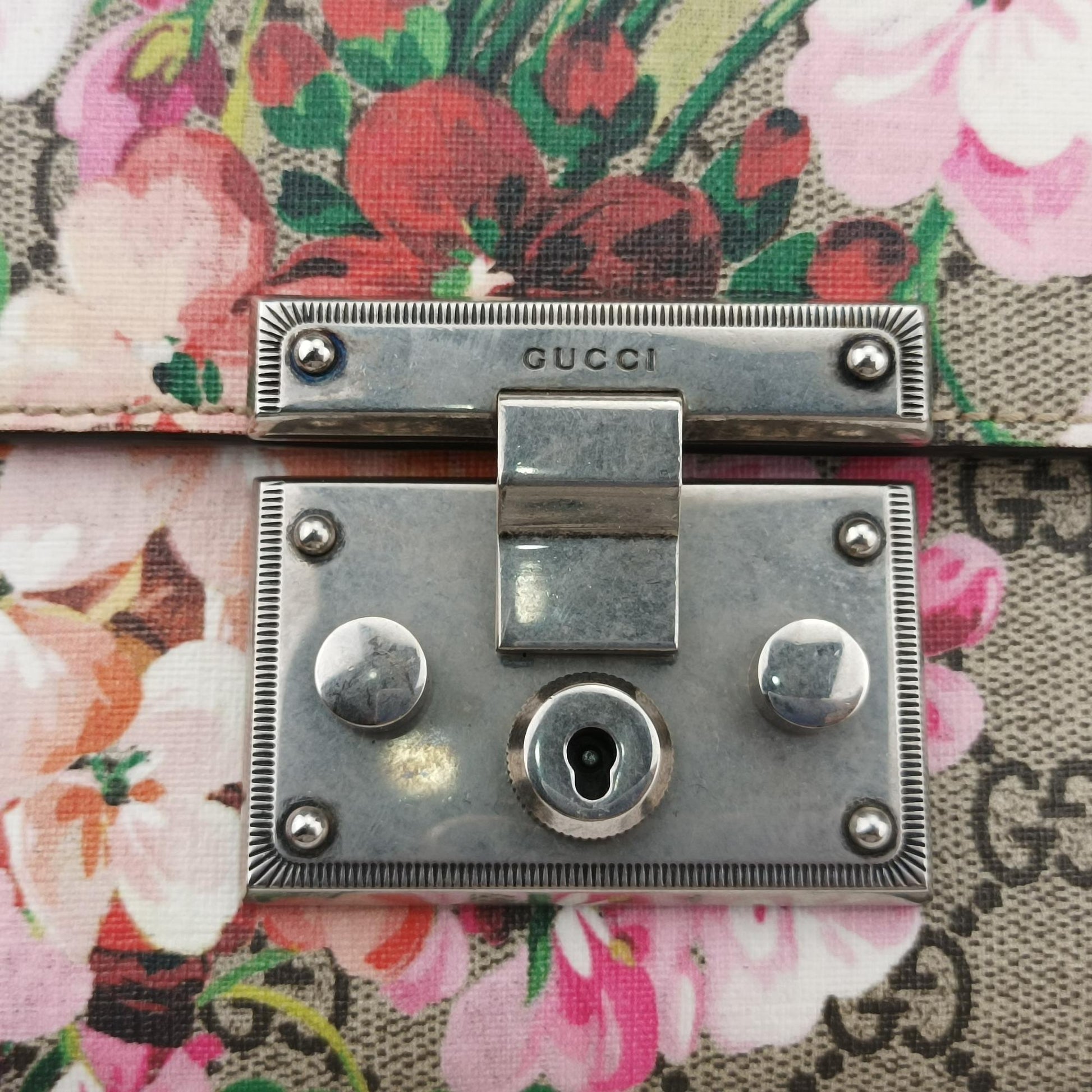 グッチ Gucci ショルダーバッグ レディース パドロック ベージュ×マルチ PVCコーティングキャンバス×レザー 409487 B019780691