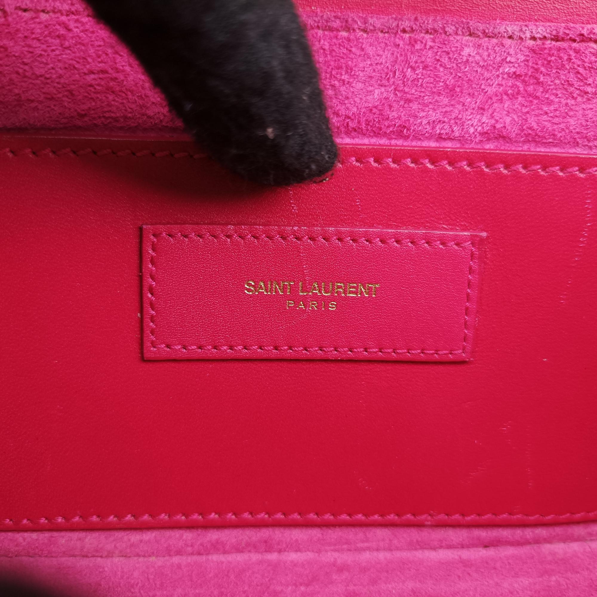 イヴサンローラン Yves saint Laurent ショルダーバッグ レディース クラシック　ルル ローズ レッド レザー 318249.001998