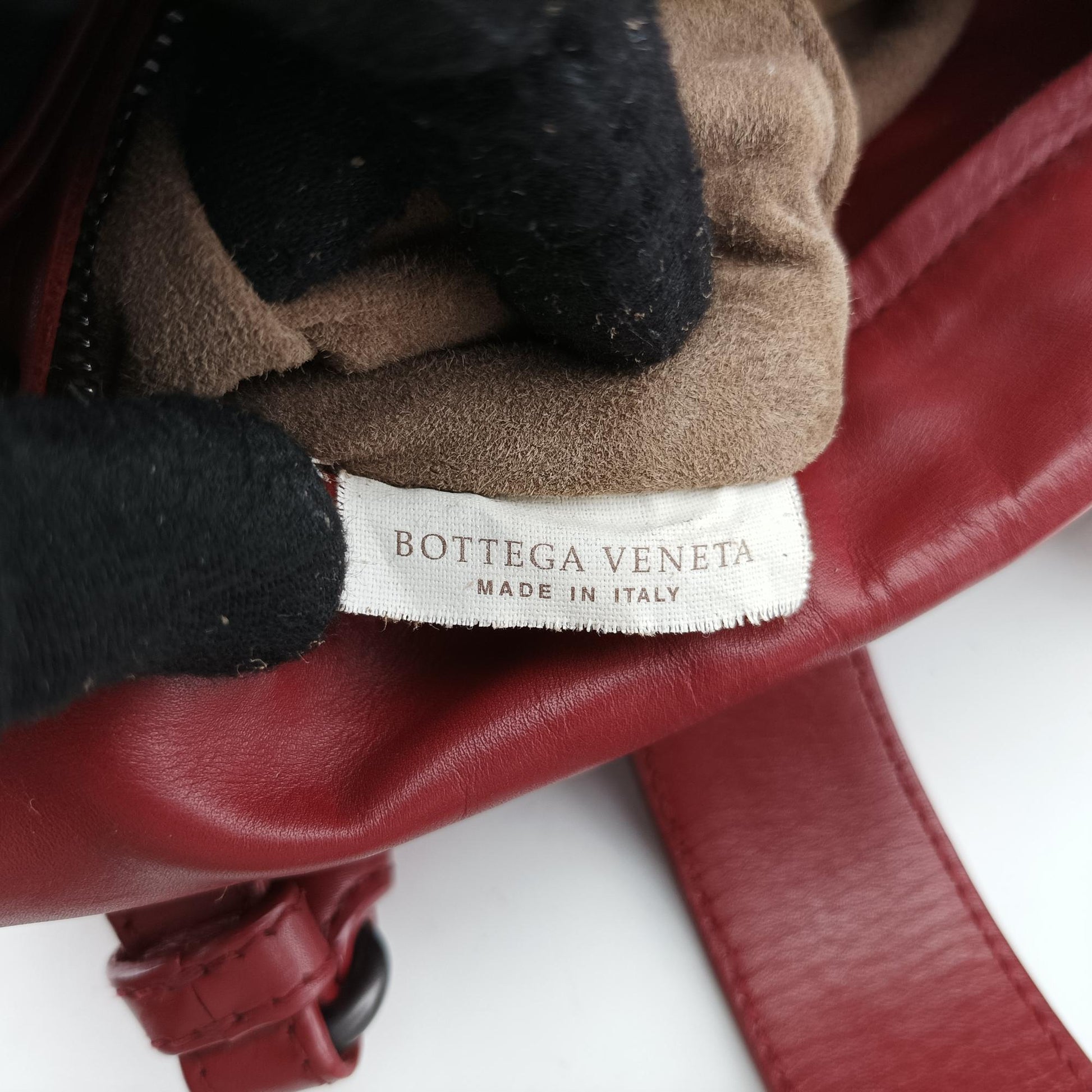 ボッテガヴェネタ Bottega Veneta ショルダーバッグ レディース イントレチャート　ローマ レッド ラムスキン B07842965Y