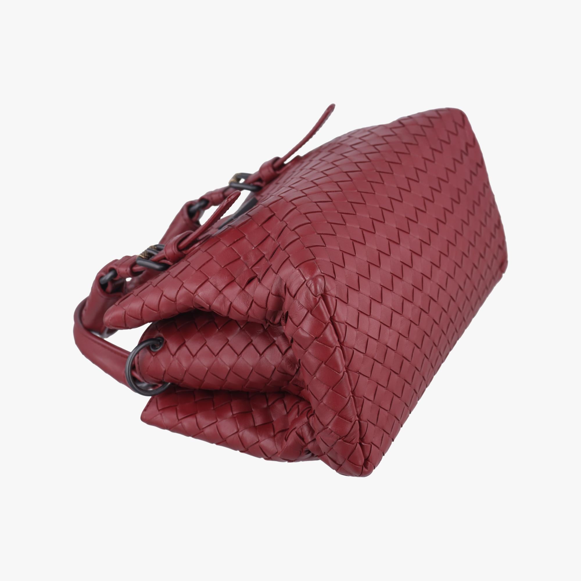 ボッテガヴェネタ Bottega Veneta ショルダーバッグ レディース イントレチャート　ローマ レッド ラムスキン B07842965Y