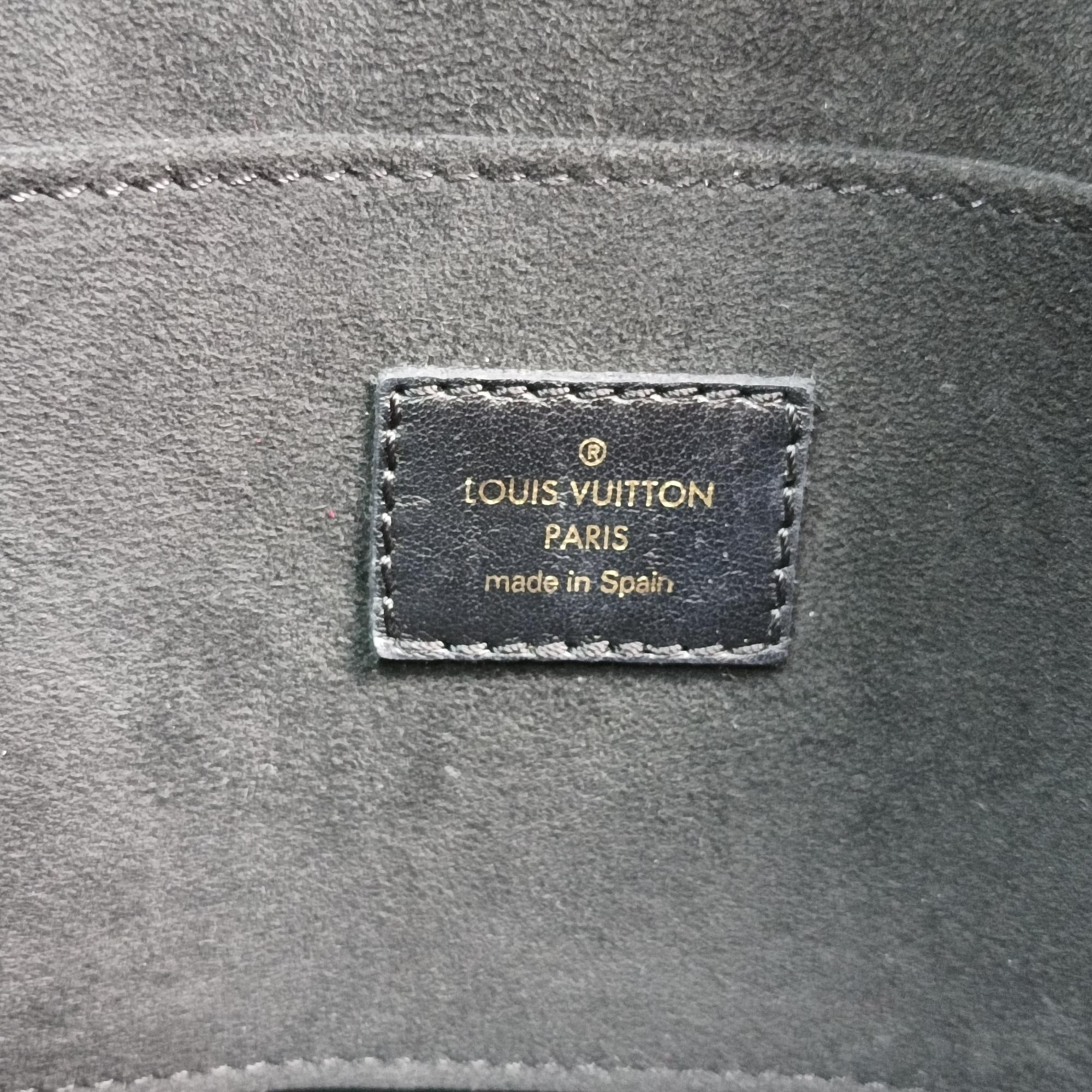 ルイヴィトン Louis Vuitton ショルダーバッグ レディース ドーフィーヌ NV MM ノワール エピ M56141 GI3290