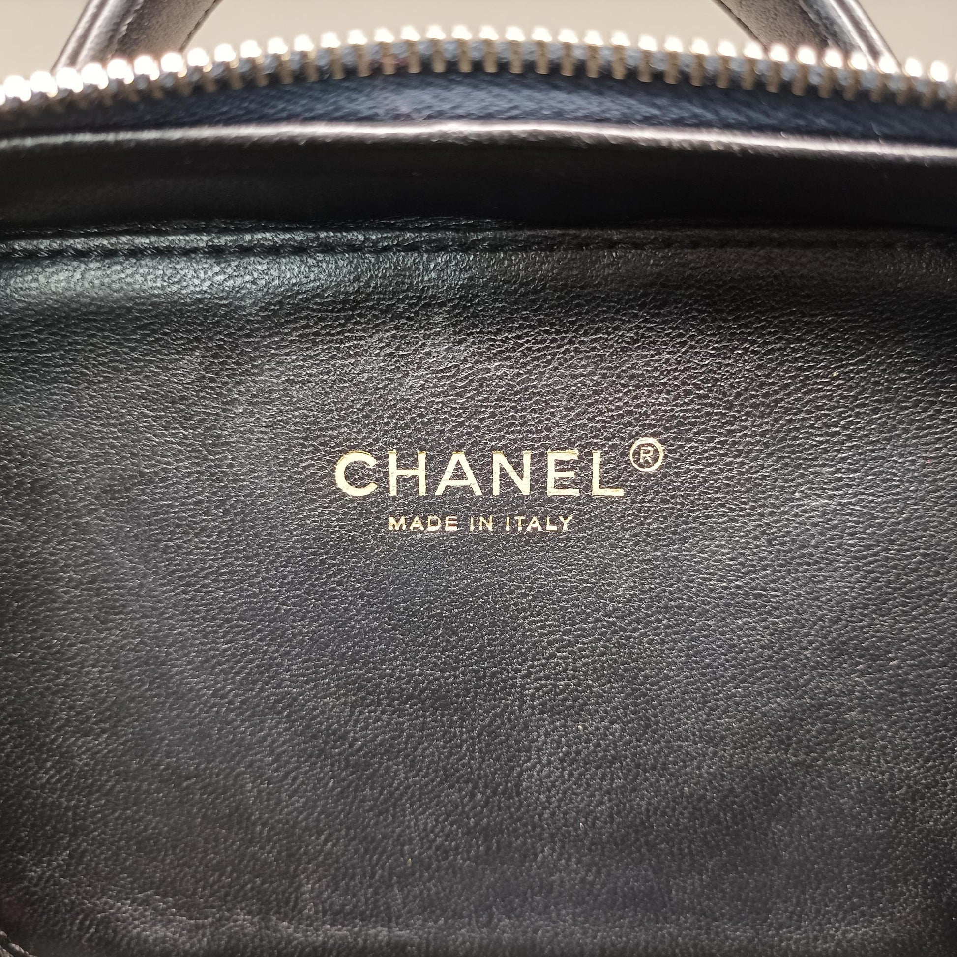 シャネル Chanel ショルダーバッグ レディース CCフィリグリー　マトラッセ ブルー×ブラック キャビアスキン A93342 23985535