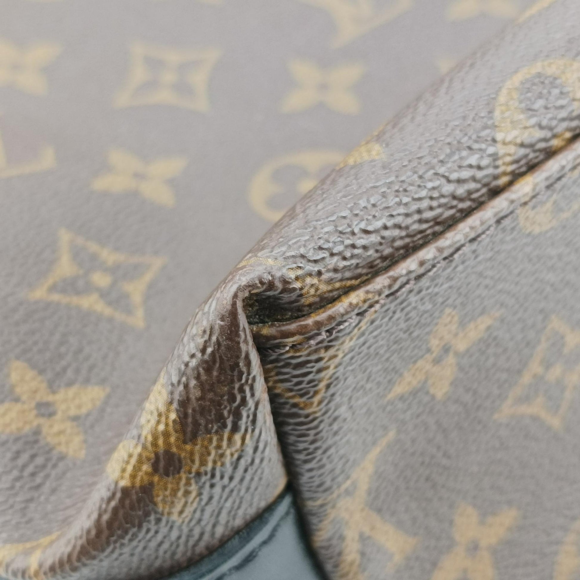 ルイヴィトン Louis Vuitton ハンドバッグ レディース キタン モノグラム/ブラウン系×ブラック モノグラム マカサー×カーフレザー M40388 DU0152