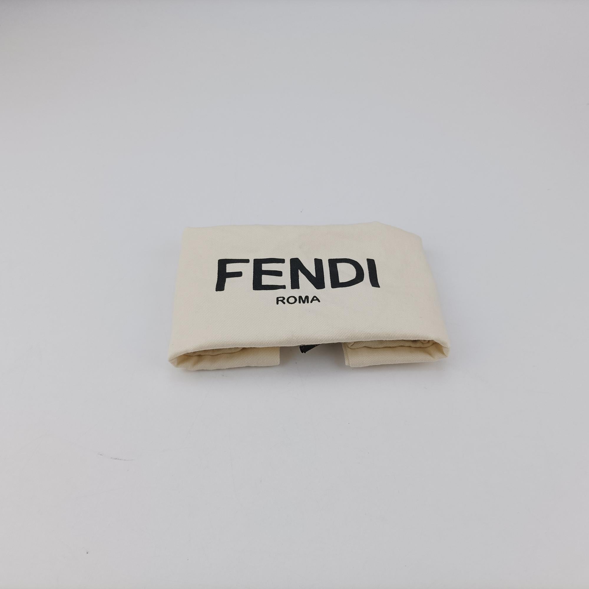 フェンディ Fendi ショルダーバッグ レディース スタッズ　キャナイ ゴールド レザー 8M0381 OZ8 188-8241