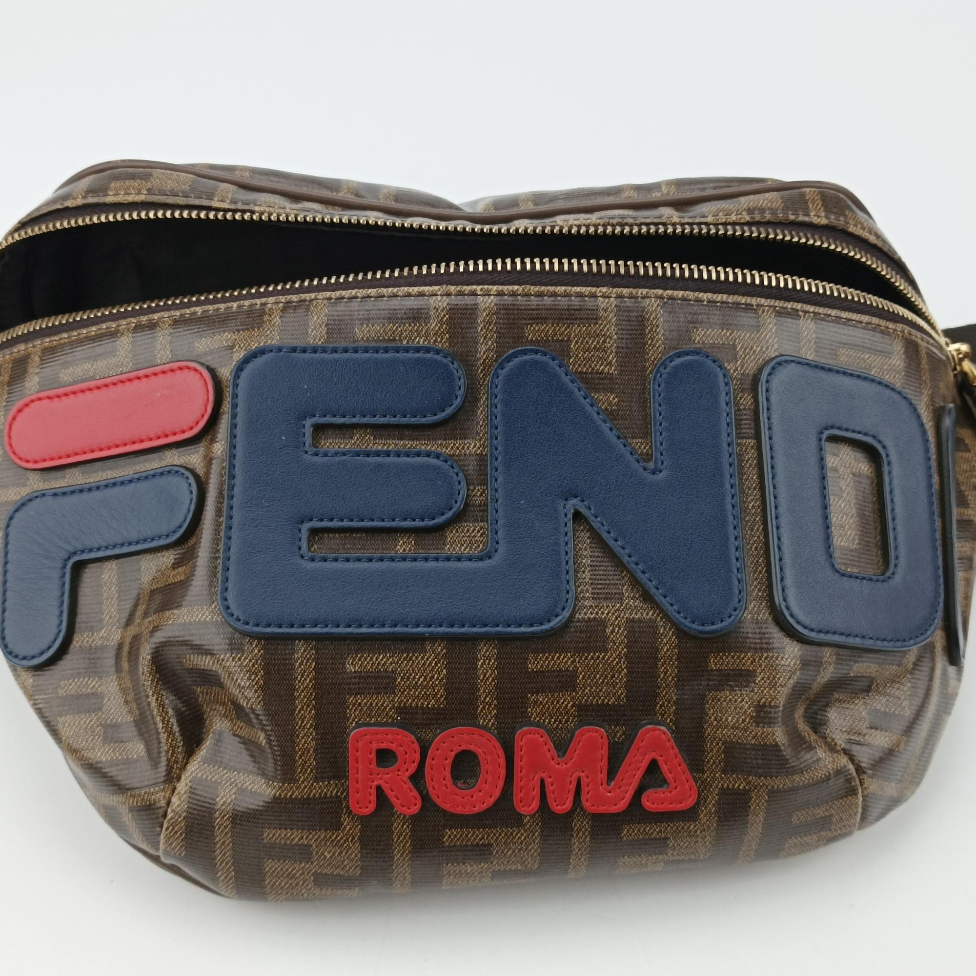 フェンディ Fendi ボディバッグ/ウェストバッグ レディース フィラコラボ ズッカ柄 マニア ブラウン PVCコーティングキャンバス 7VA434 A5N7 198-8241