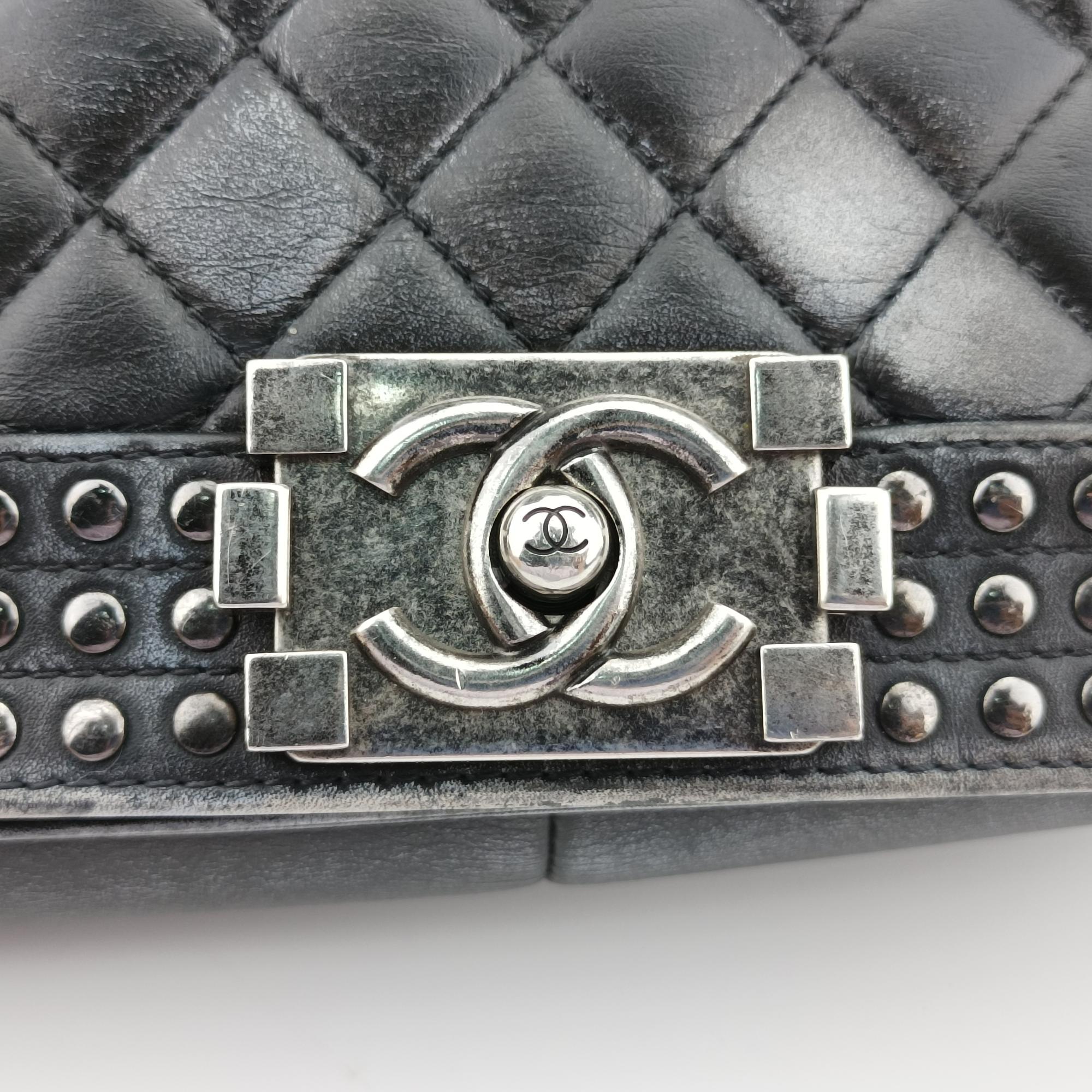 シャネル Chanel ショルダーバッグ レディース ボーイシャネル グレー ラムスキン A92409 19867311