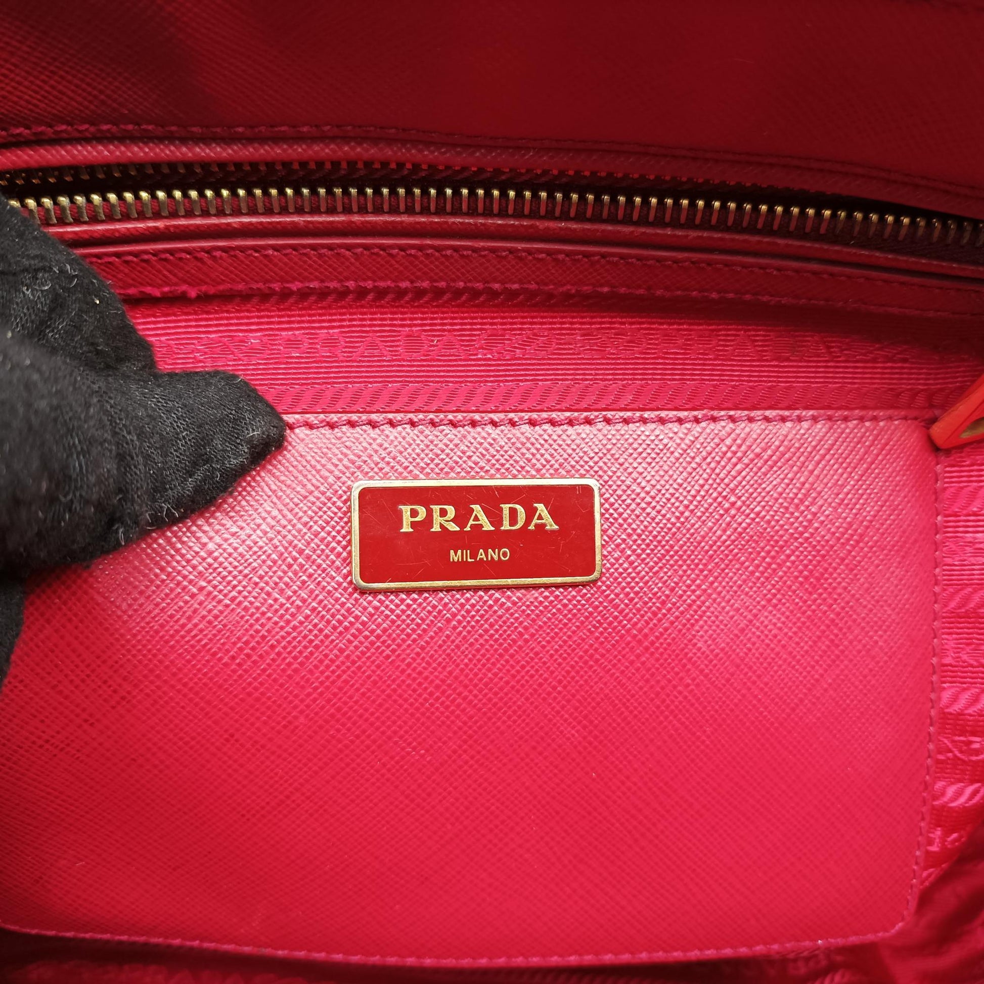 プラダ Prada ショルダーバッグ レディース ガレリア レッド サフィアーノレザー BN2274 31/X 165