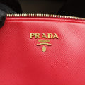 プラダ Prada ショルダーバッグ レディース ダブルジップ レッド サフィアーノレザー 1NF002 7/D