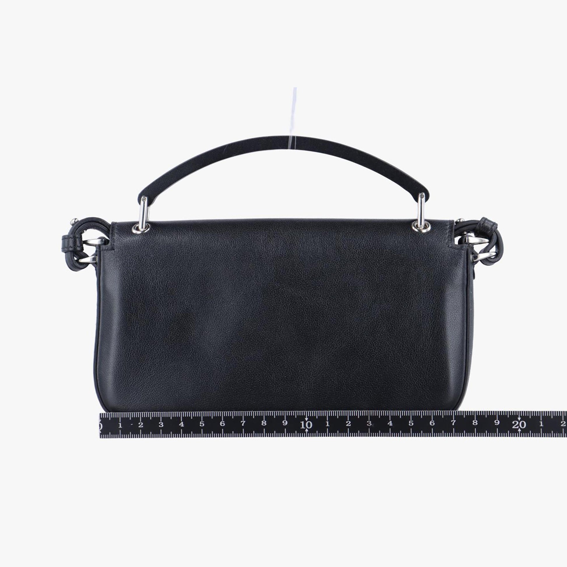 フェンディ Fendi ショルダーバッグ レディース マーク ジェイコブス コラボ バゲット ブラック レザー AS142-AMWZ-238-0059